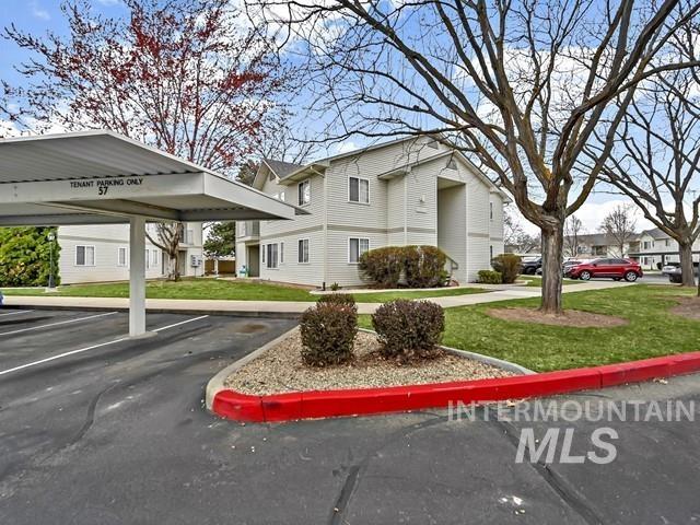 10673 W Halstead Lane Property Photo 4