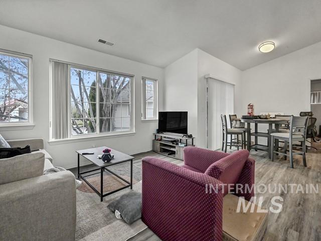 10673 W Halstead Lane Property Photo 20