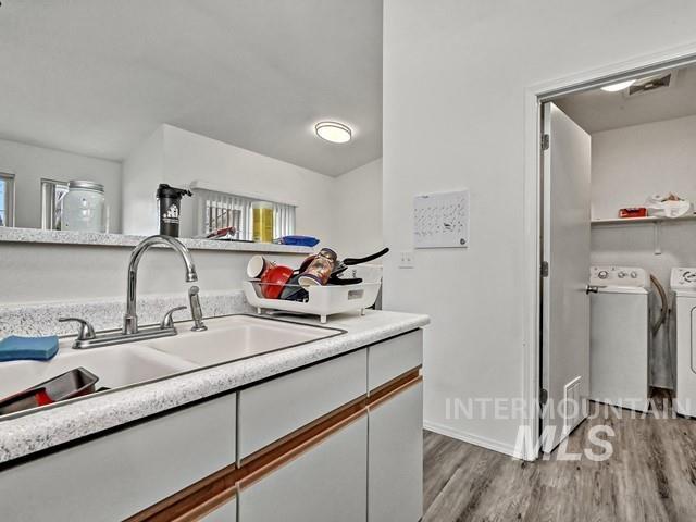 10673 W Halstead Lane Property Photo 26