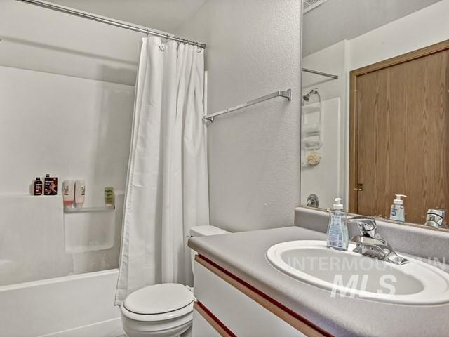 10673 W Halstead Lane Property Photo 40