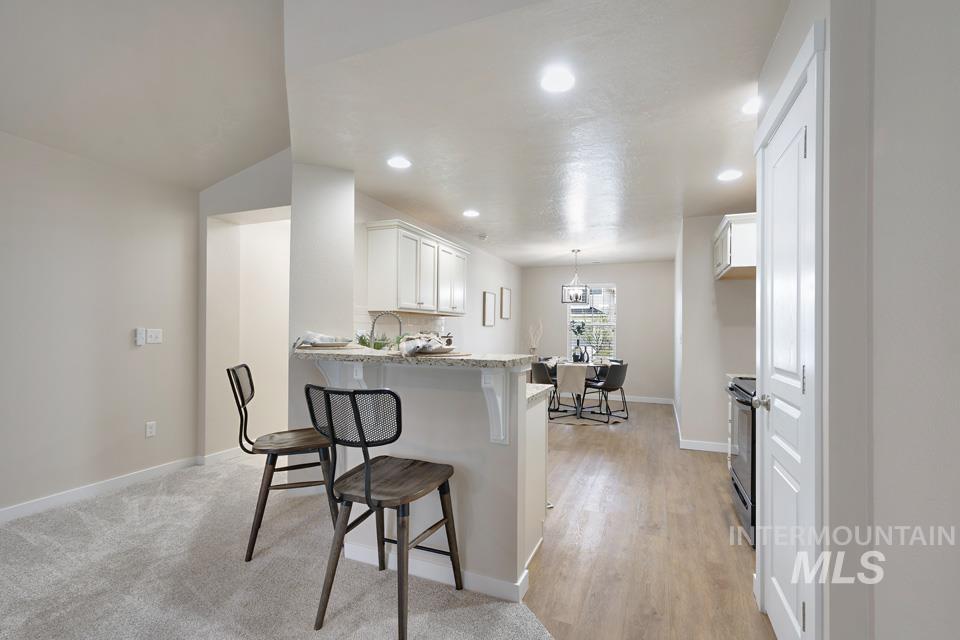 250 E Bluelark Property Photo 11
