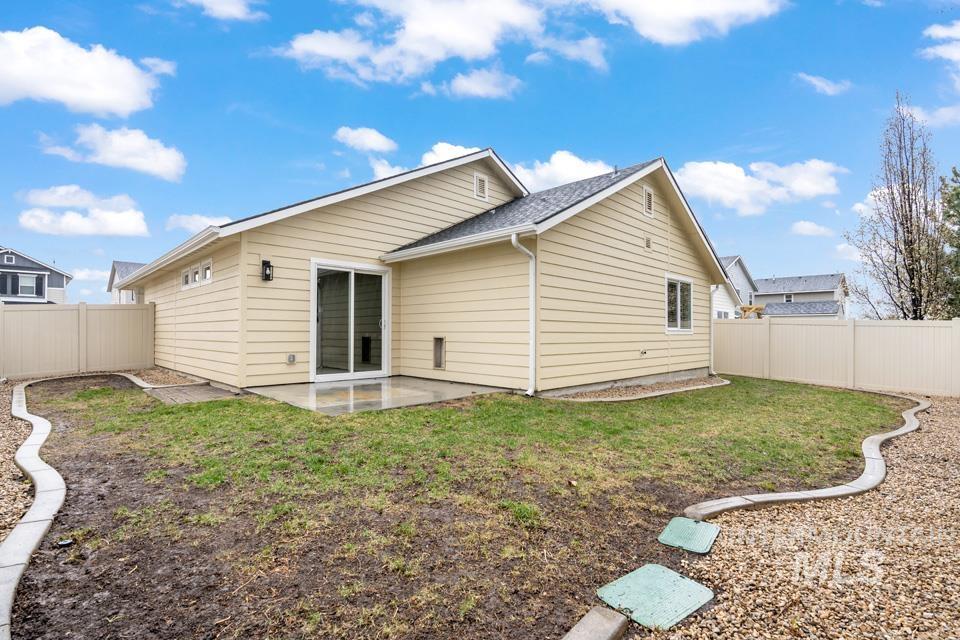 250 E Bluelark Property Photo 31