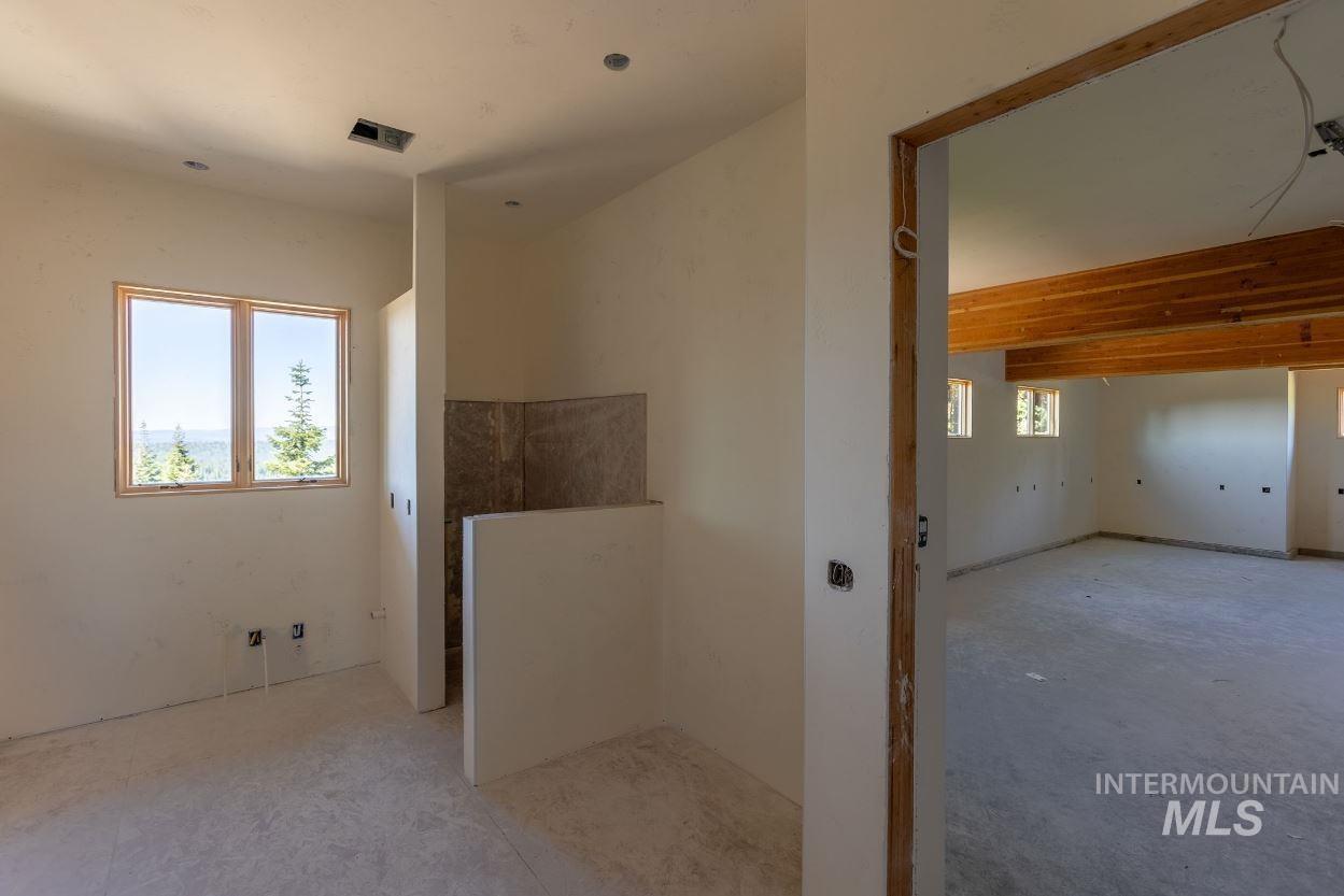 1421 Club Hill Blvd. Property Photo 40