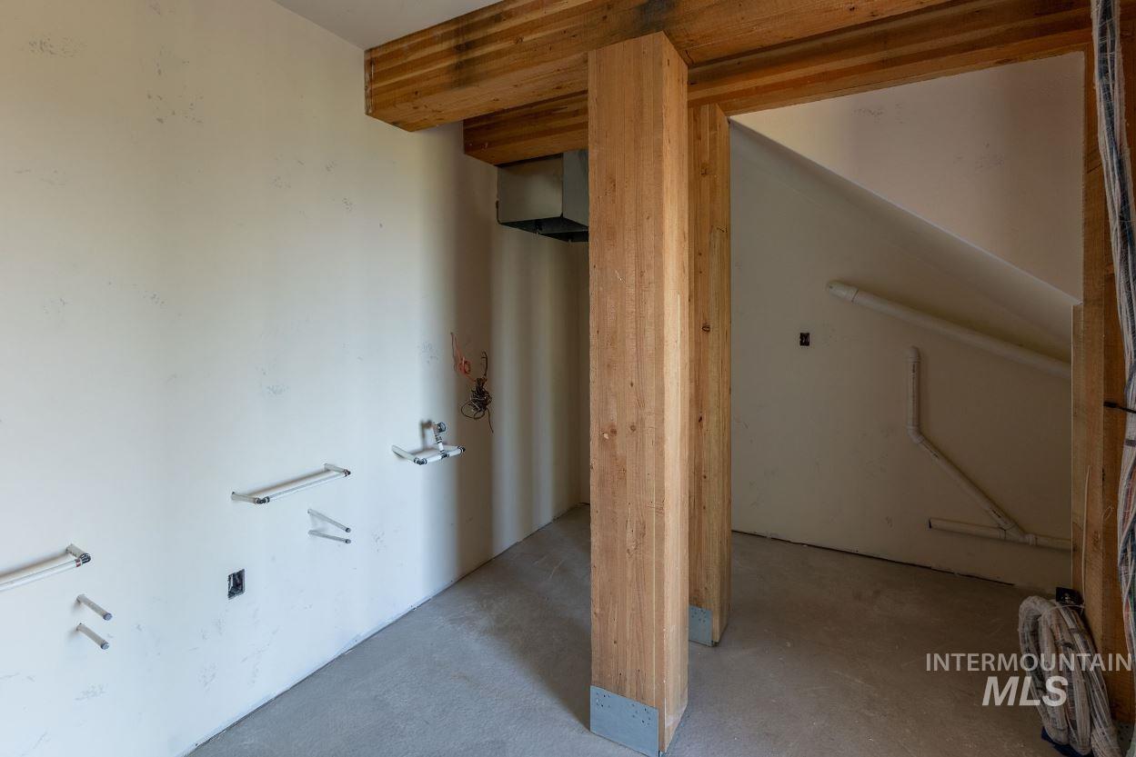 1421 Club Hill Blvd. Property Photo 42