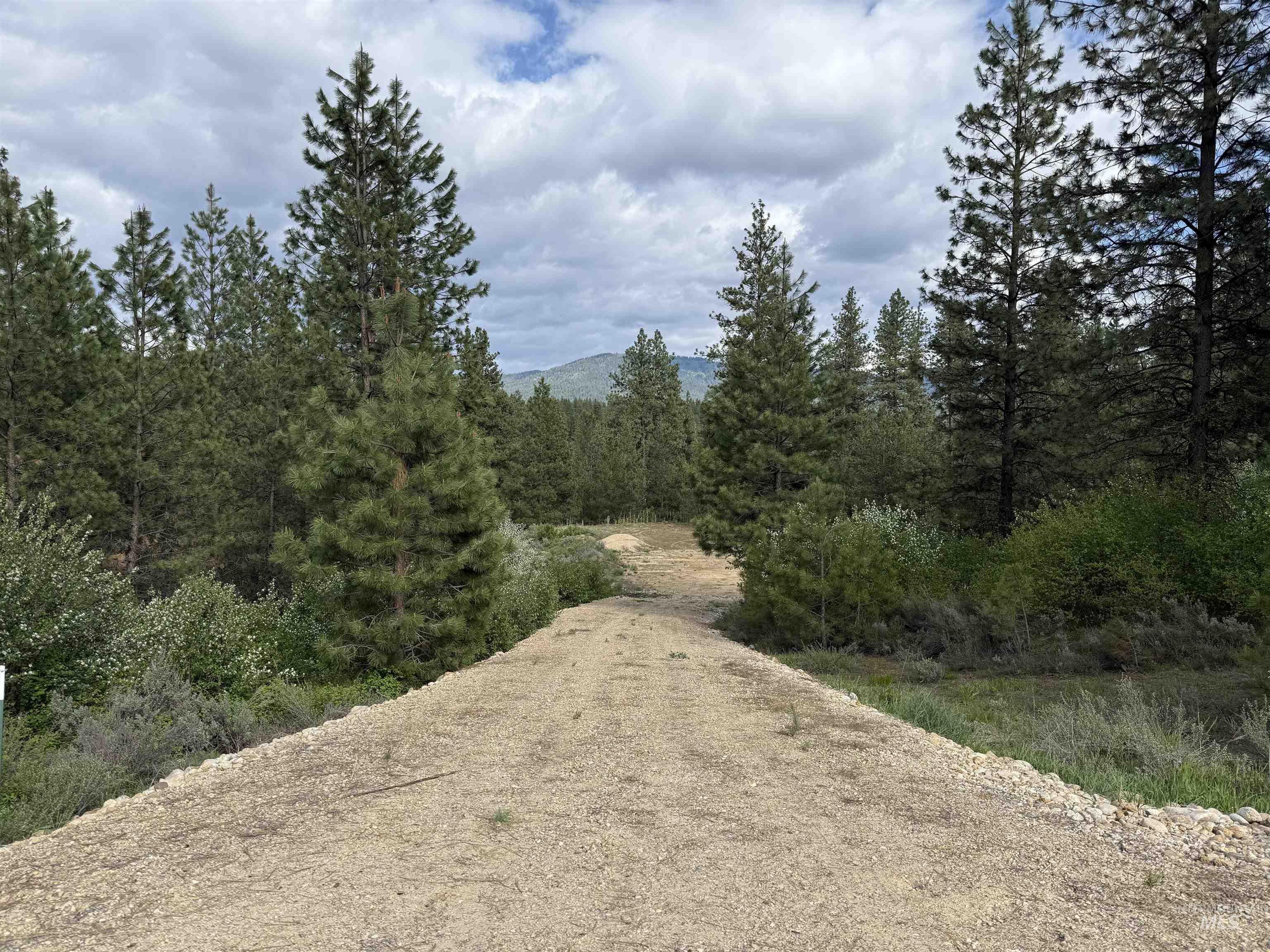 190 Meadow Dr. Lot 16 Property Photo 1