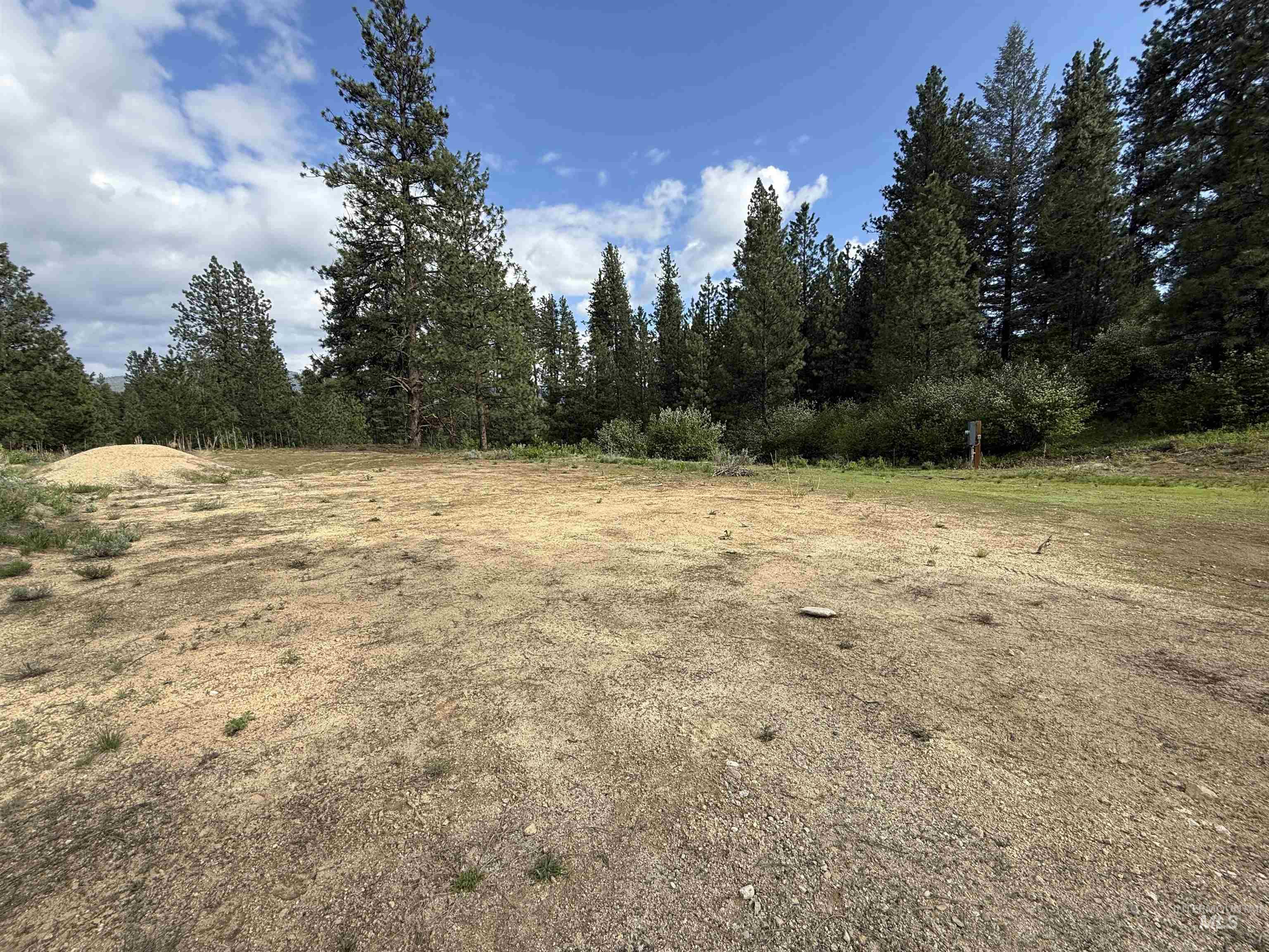 190 Meadow Dr. Lot 16 Property Photo 2