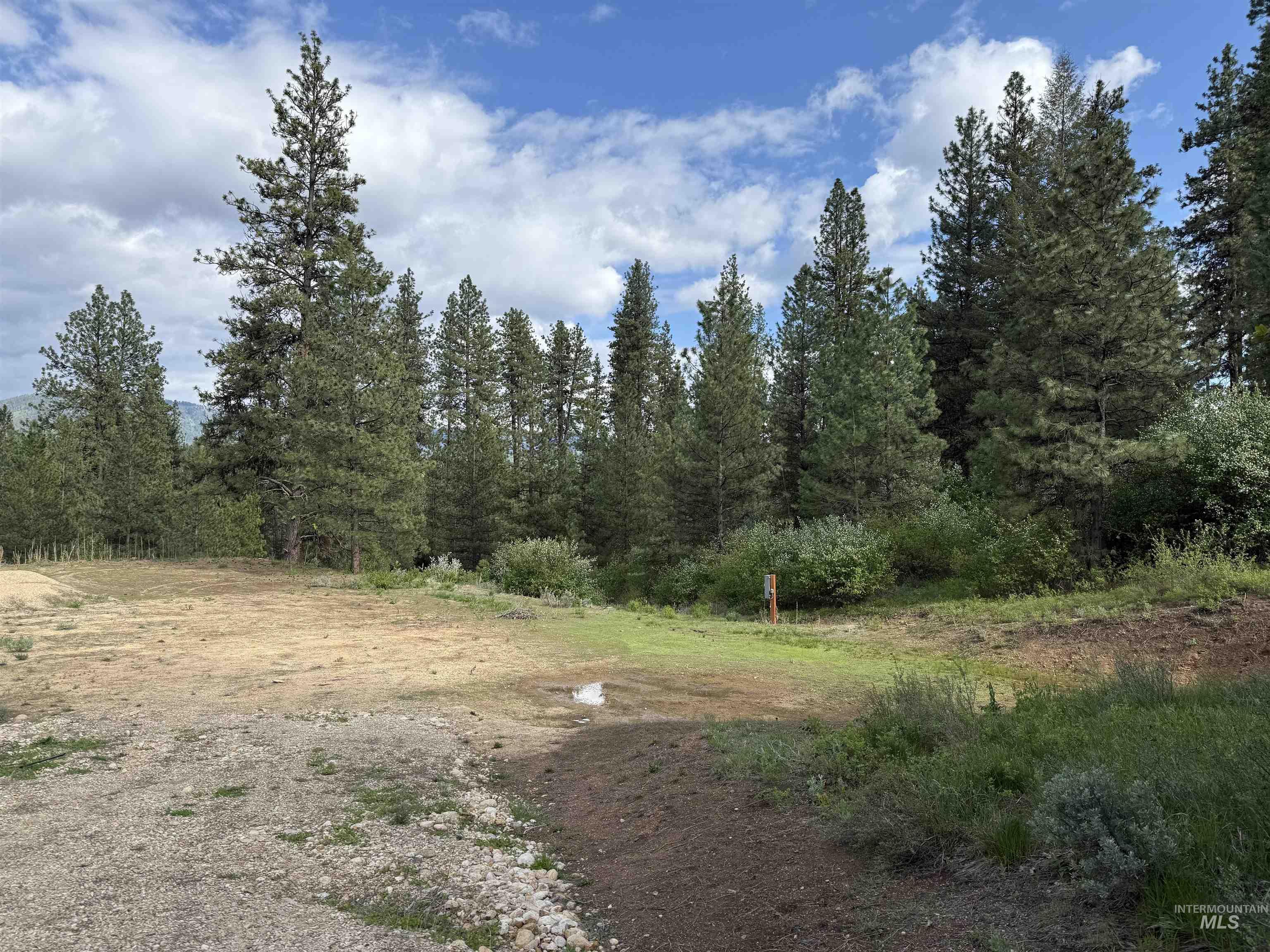 190 Meadow Dr. Lot 16 Property Photo 4