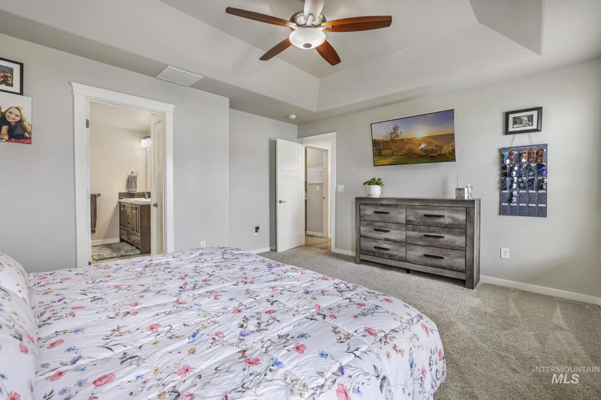725 Visitors Road Property Photo 17