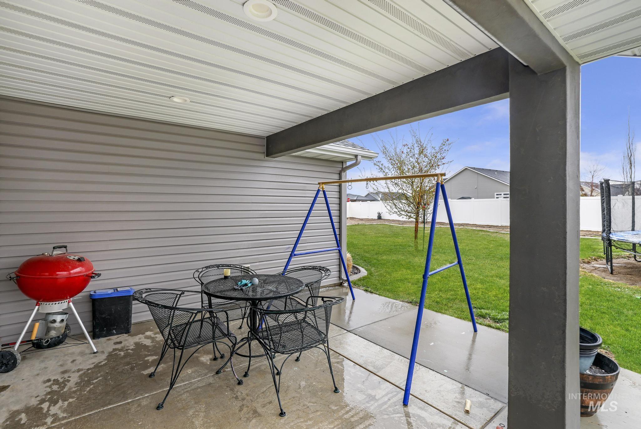 725 Visitors Road Property Photo 31