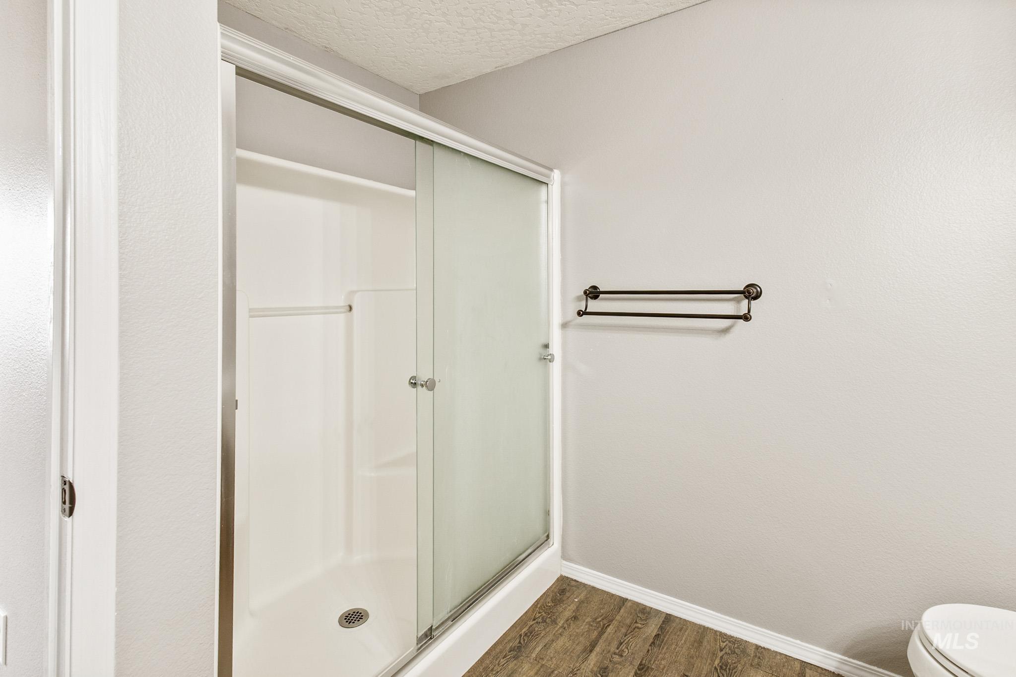 1802 Silver Loop Property Photo 17