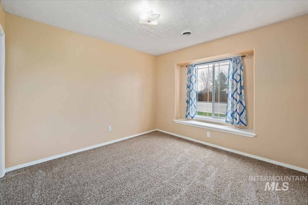 2009 Queen Anne Drive Property Photo 29