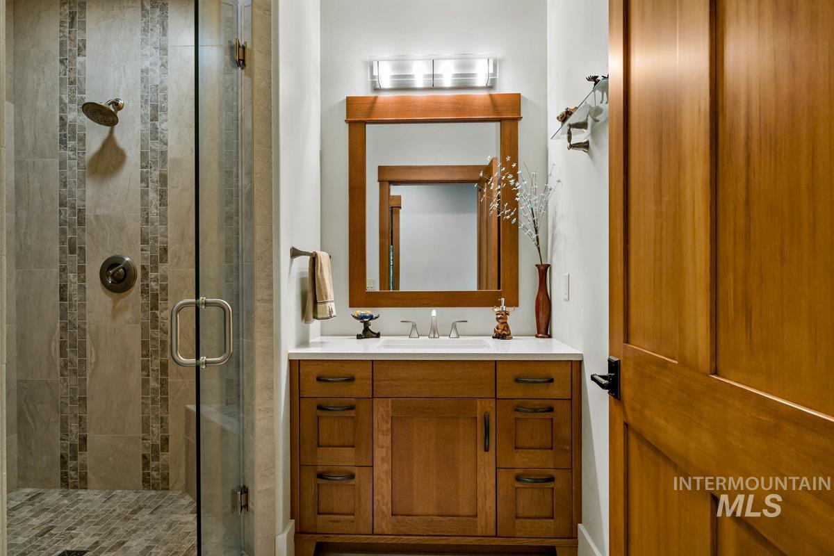 1460 Crown Point Parkway Property Photo 29