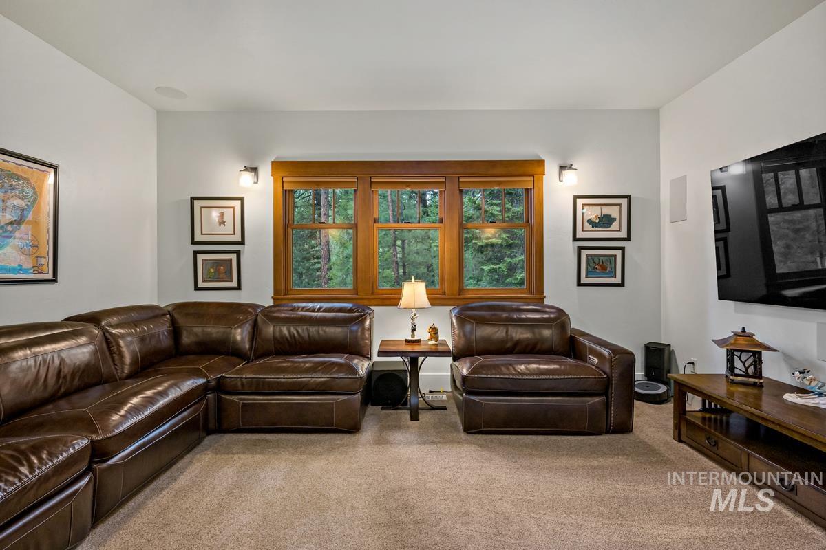 1460 Crown Point Parkway Property Photo 30