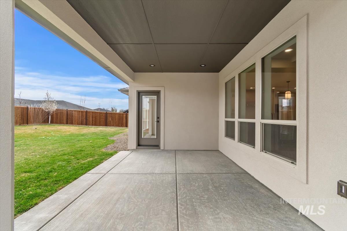 104 S Ryde Ave Property Photo 32