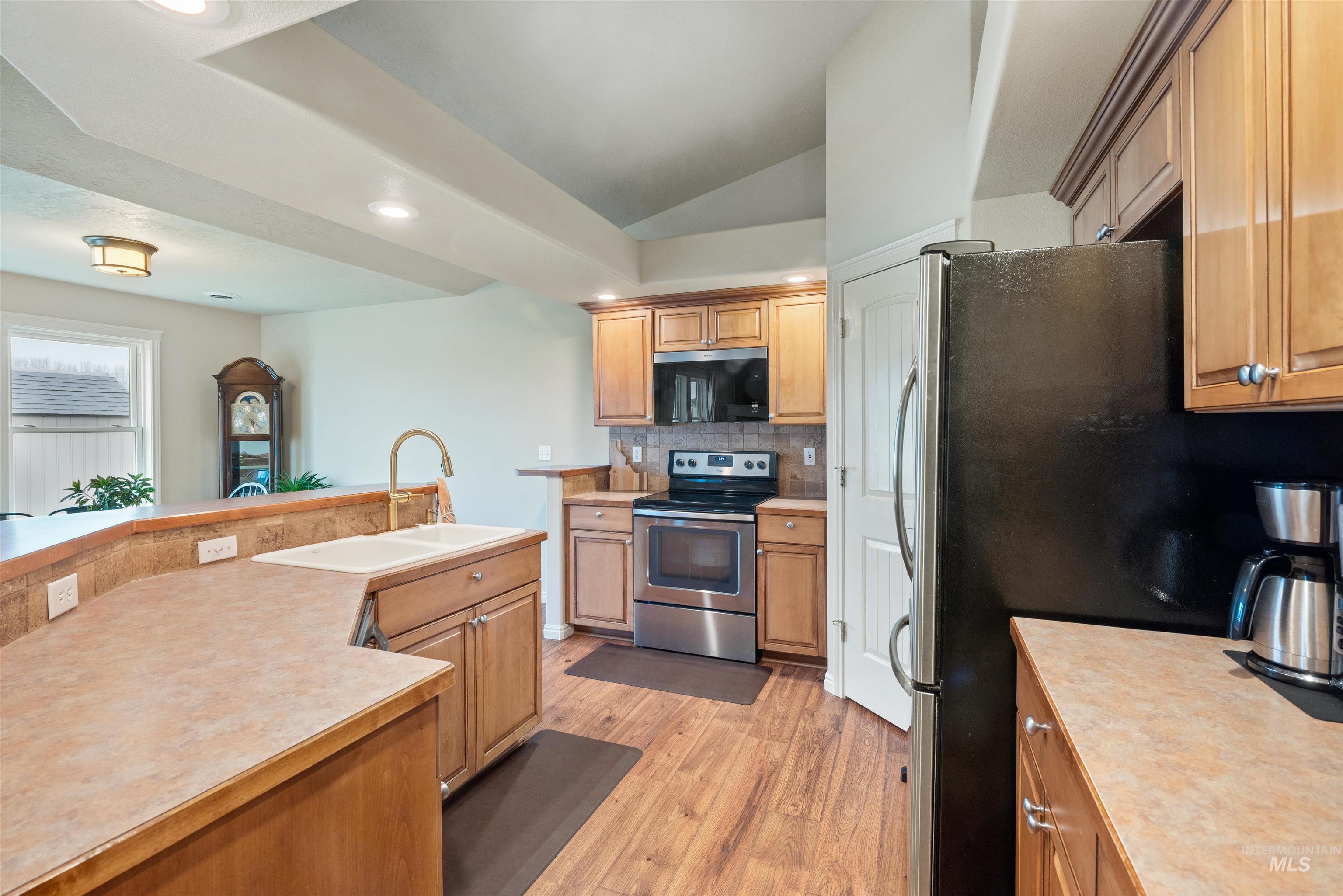 3251 S Pompei Ave Property Photo 13