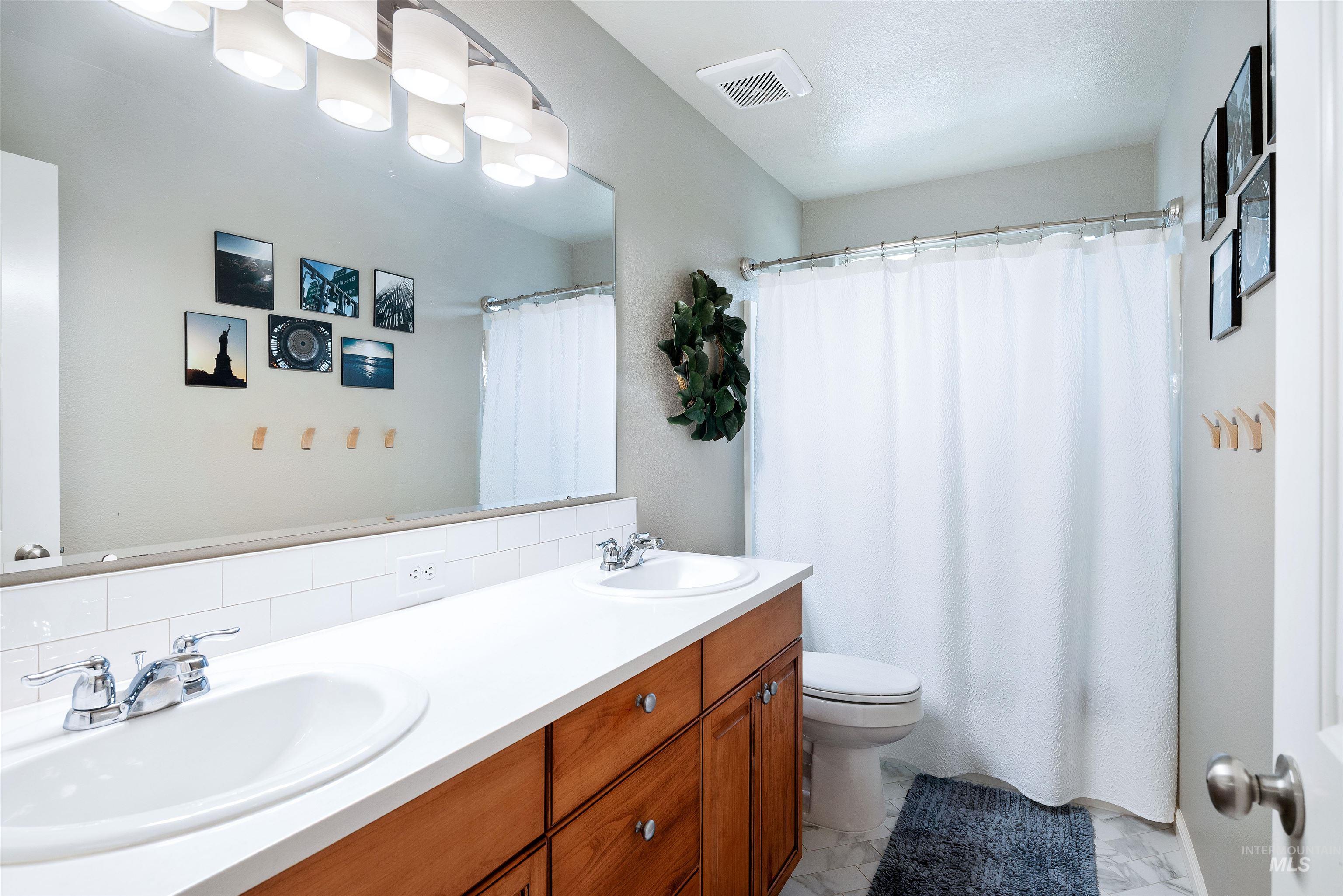 3251 S Pompei Ave Property Photo 27