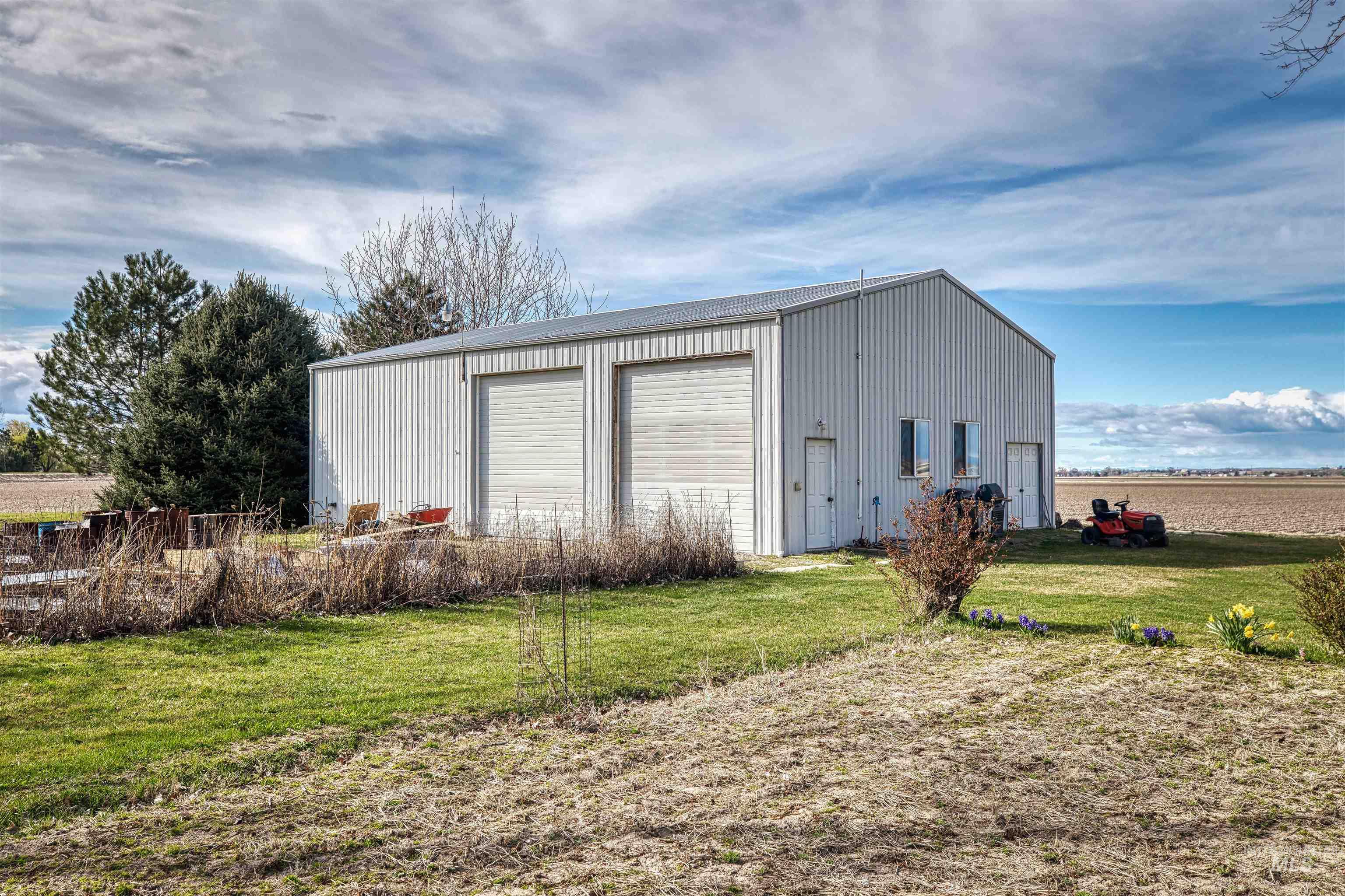 16031 Pride Lane Property Photo 37