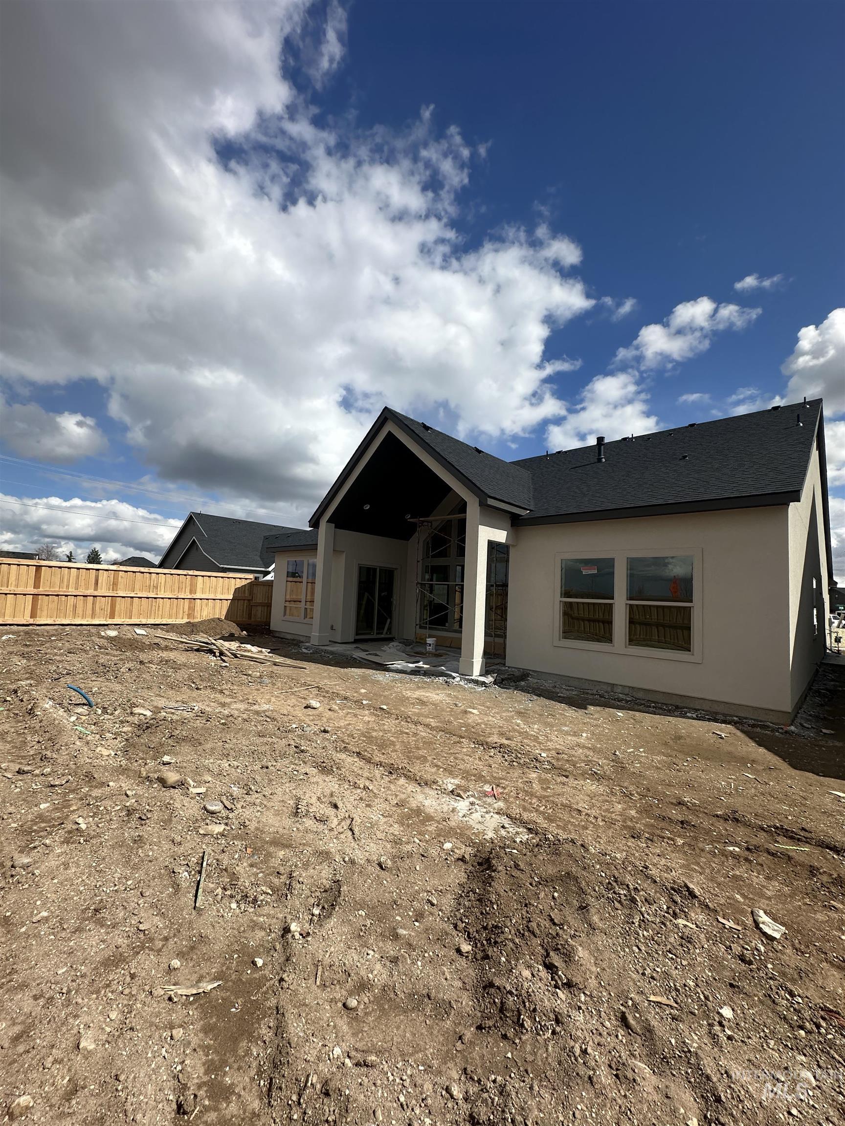 6501 S Utmost Way Property Photo 4