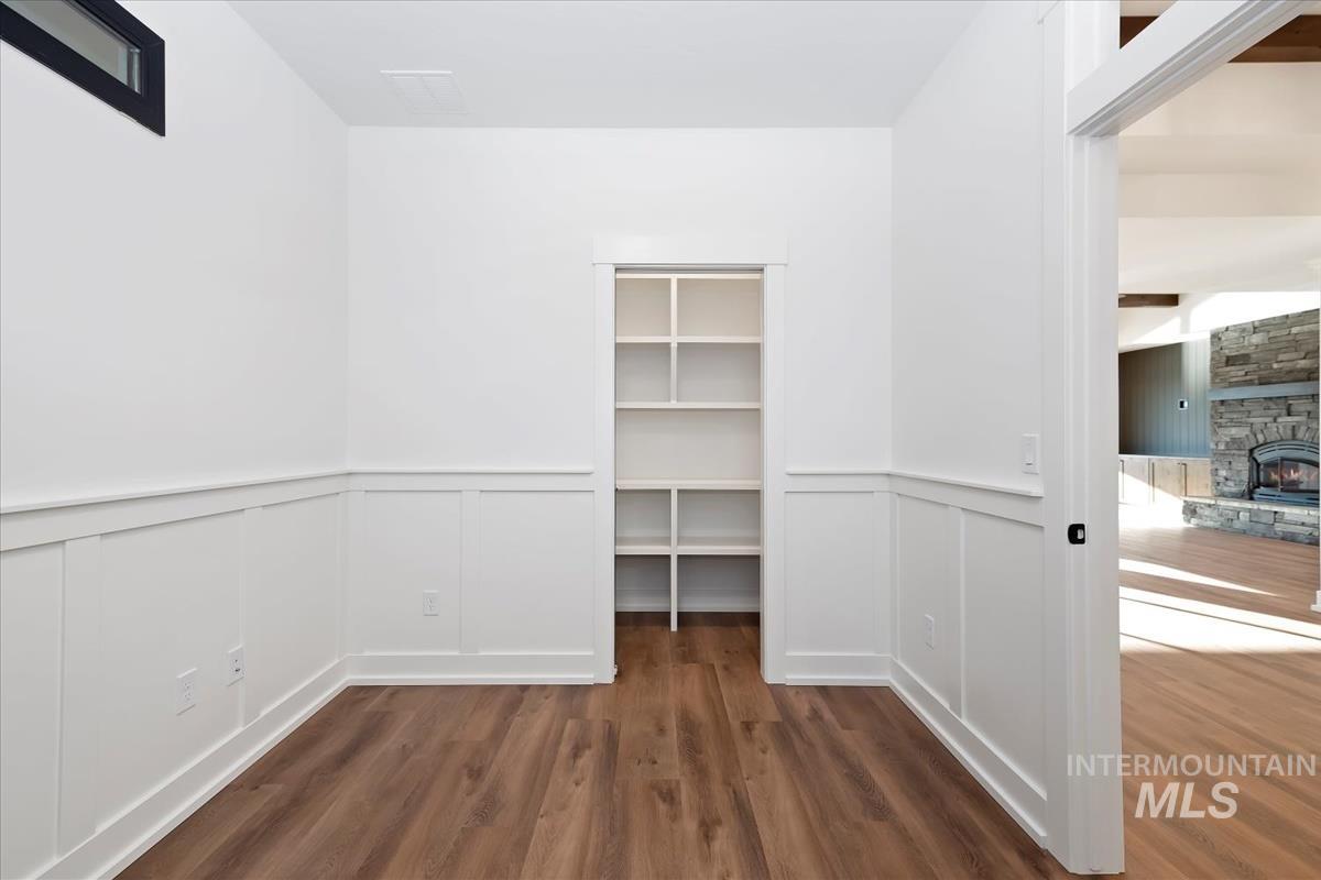 9773 S Peregrine Falcon Ave. Property Photo 13