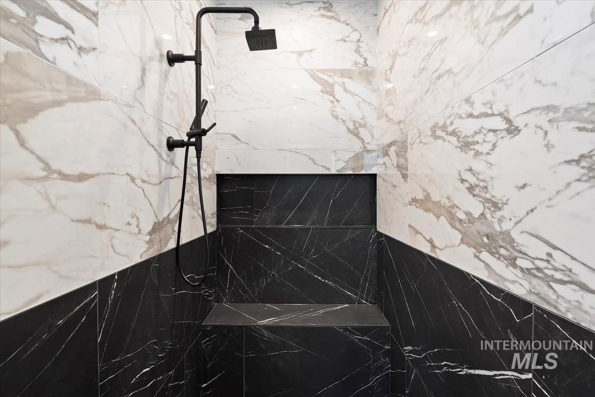 9773 S Peregrine Falcon Ave. Property Photo 20