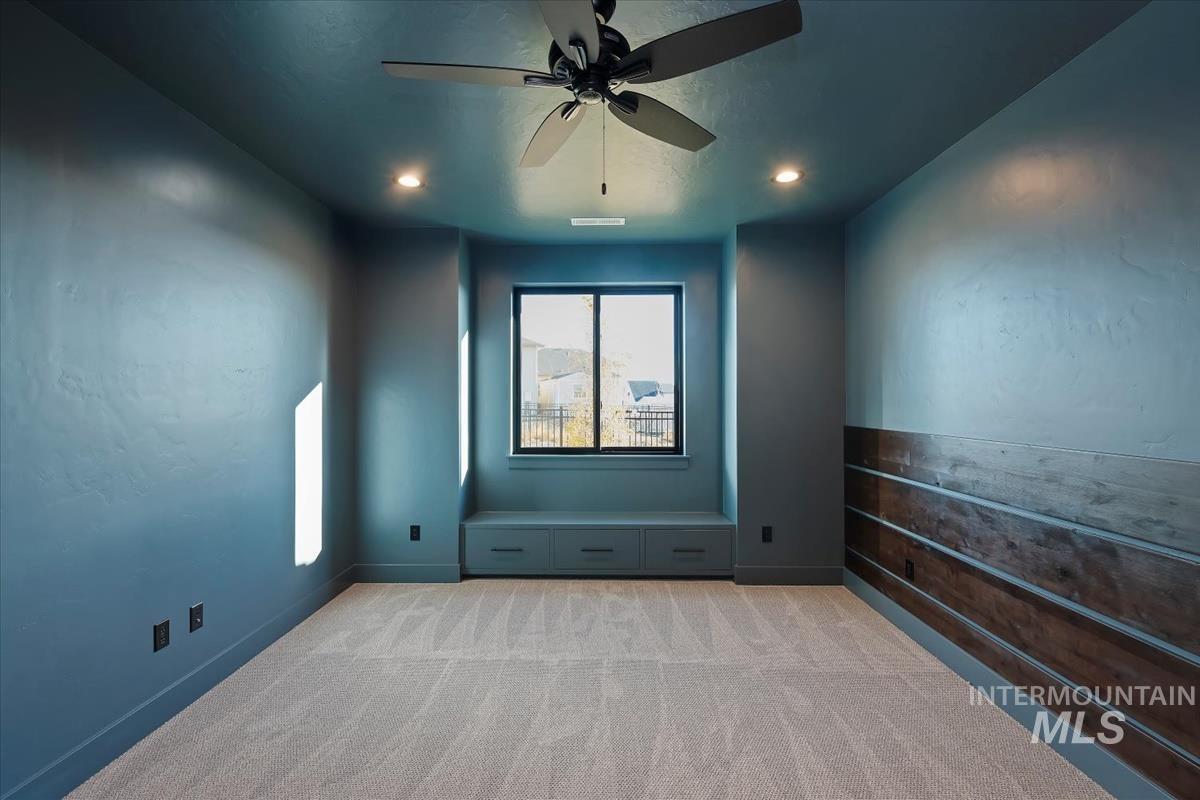 9773 S Peregrine Falcon Ave. Property Photo 27