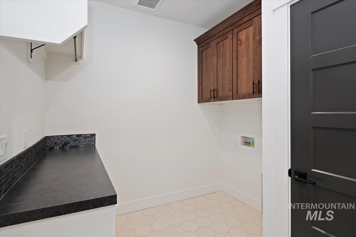 9773 S Peregrine Falcon Ave. Property Photo 32