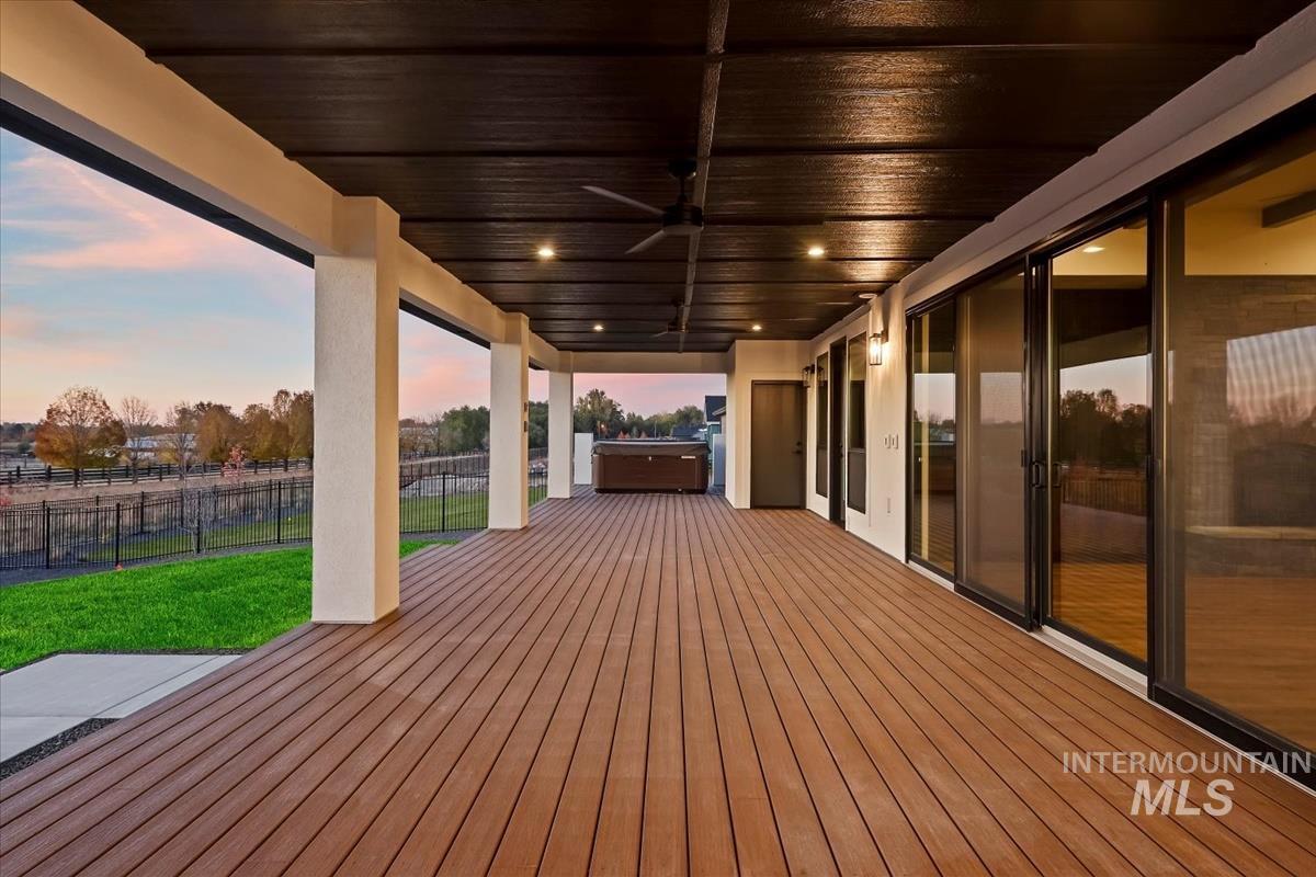 9773 S Peregrine Falcon Ave. Property Photo 34