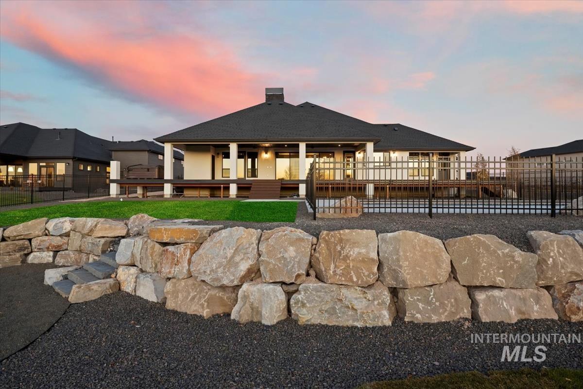 9773 S Peregrine Falcon Ave. Property Photo 35