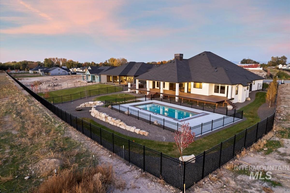 9773 S Peregrine Falcon Ave. Property Photo 37