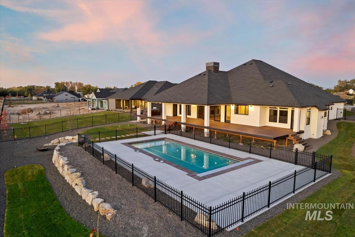 9773 S Peregrine Falcon Ave. Property Photo 38