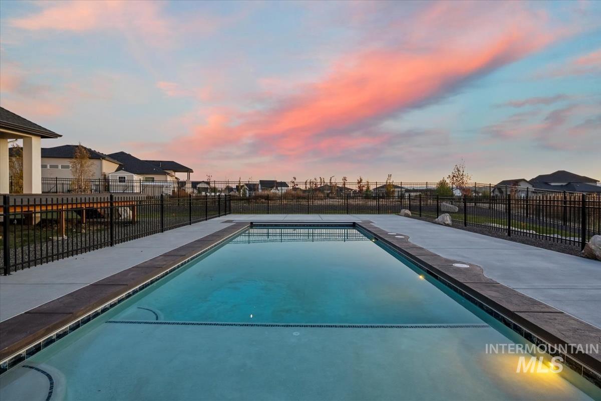 9773 S Peregrine Falcon Ave. Property Photo 43