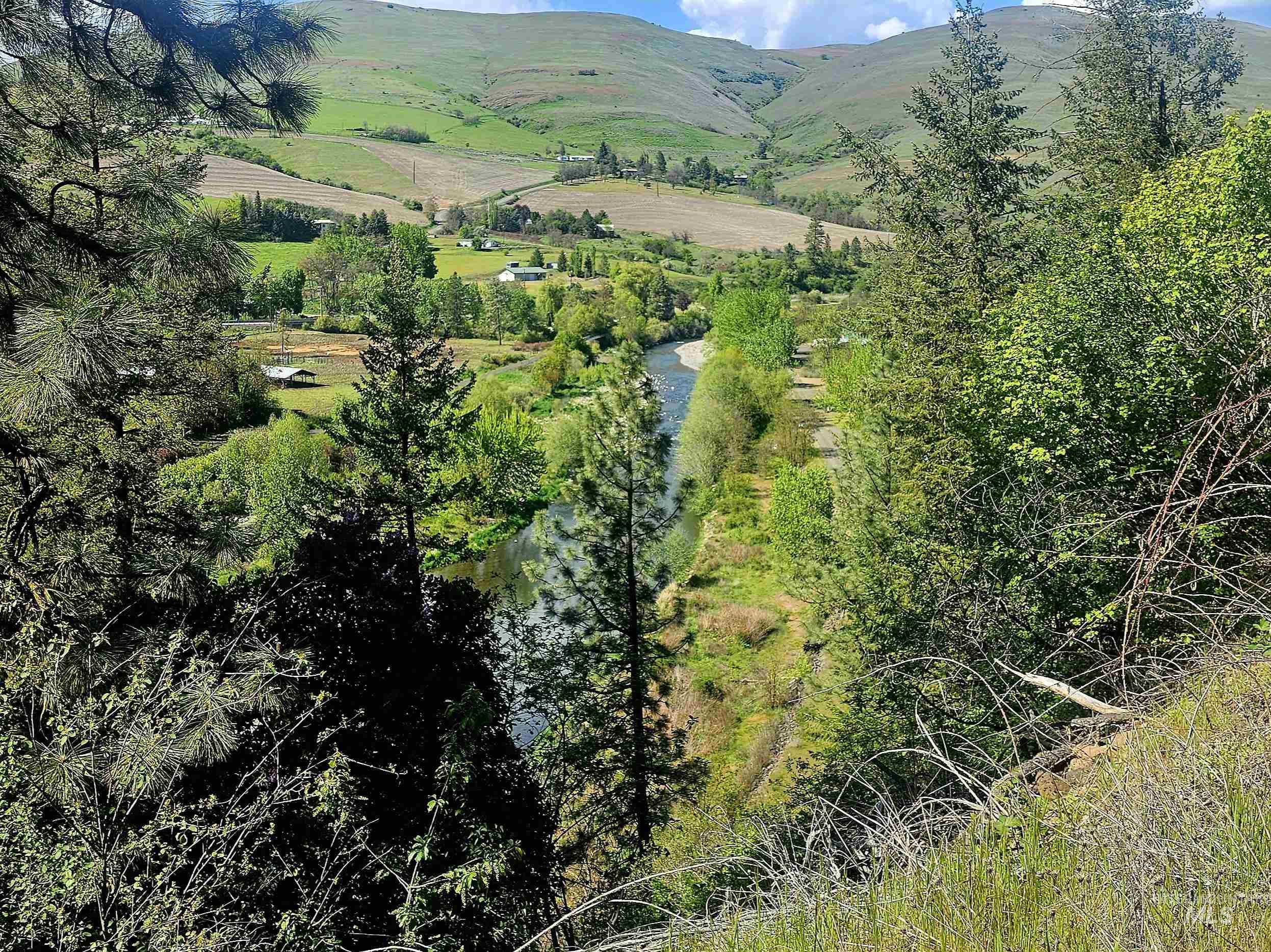 Tbd Pebble Ln Property Photo