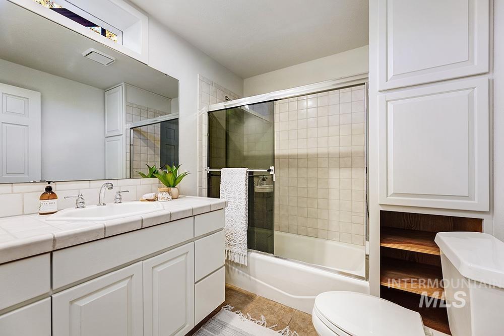 8425 W Spring Creek Way Property Photo 13