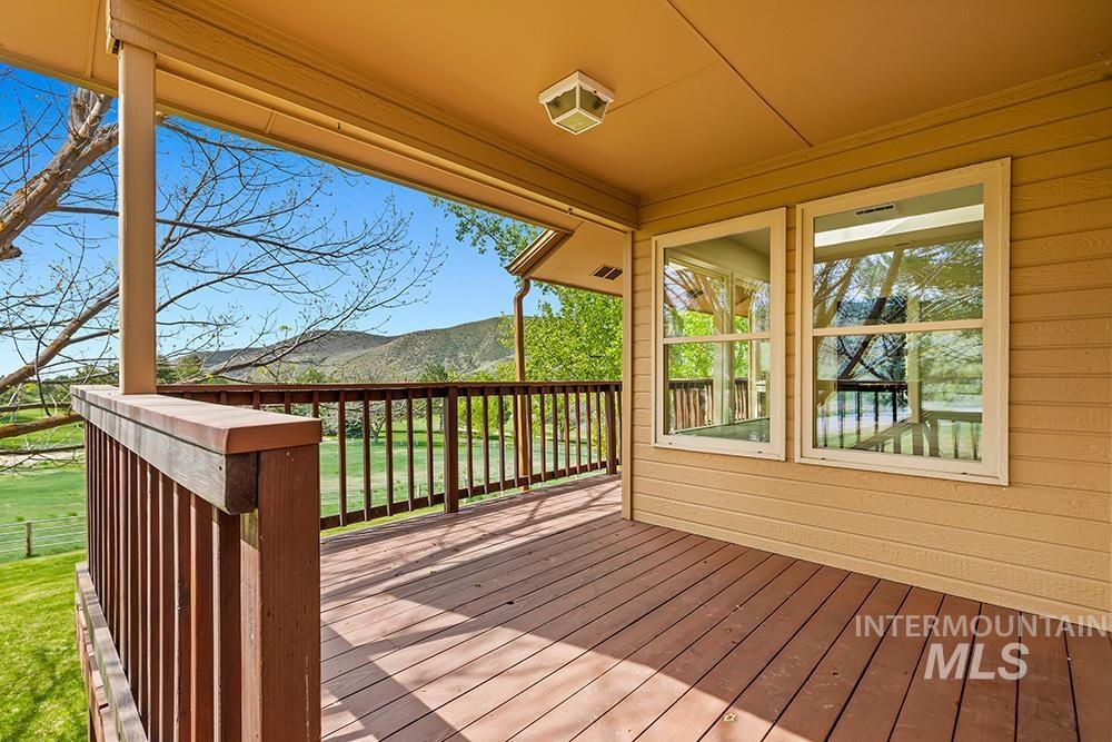 8425 W Spring Creek Way Property Photo 18