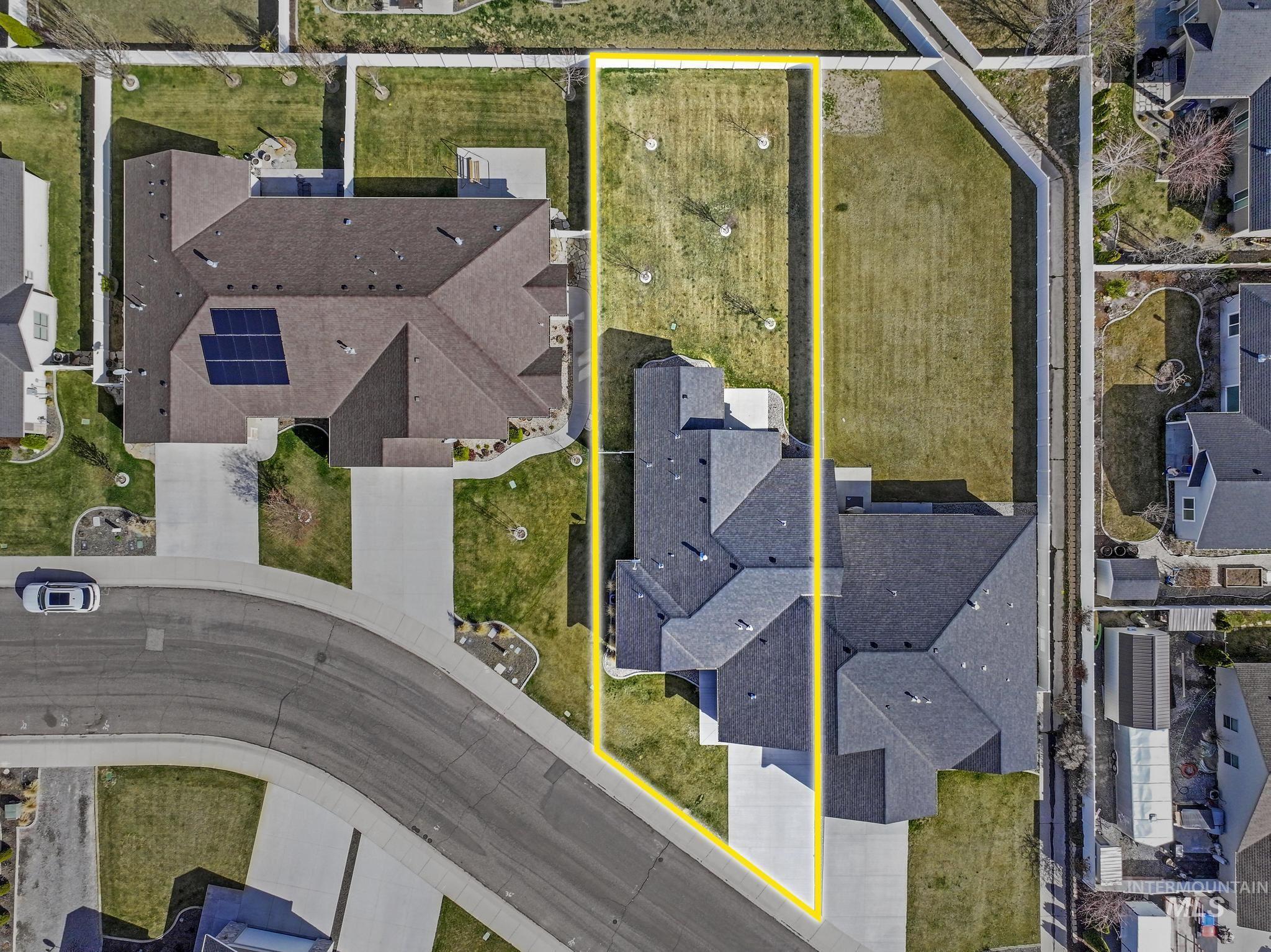 392 Arrowhead Path Property Photo 39