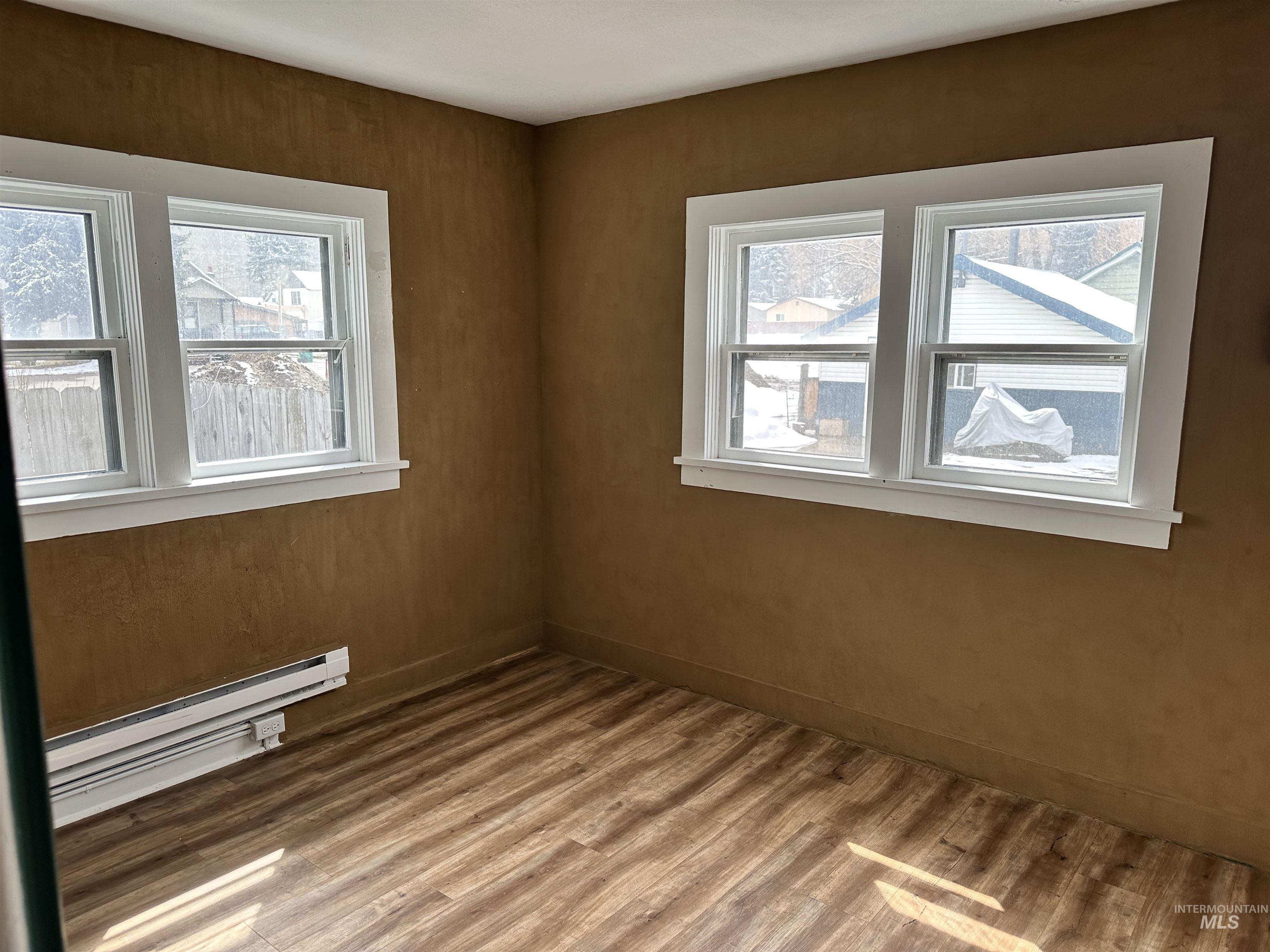 121 S Main Street Property Photo 5