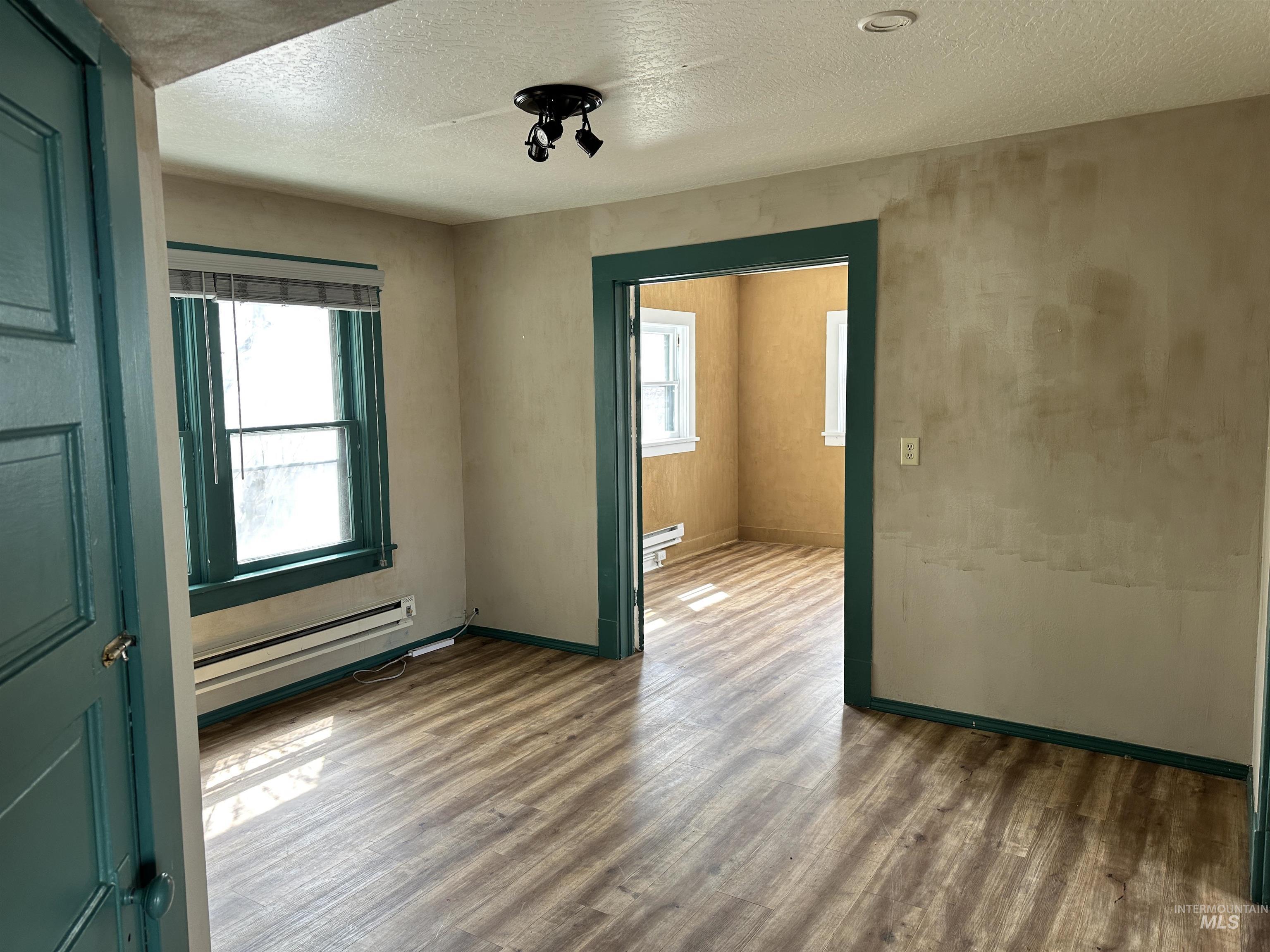 121 S Main Street Property Photo 11