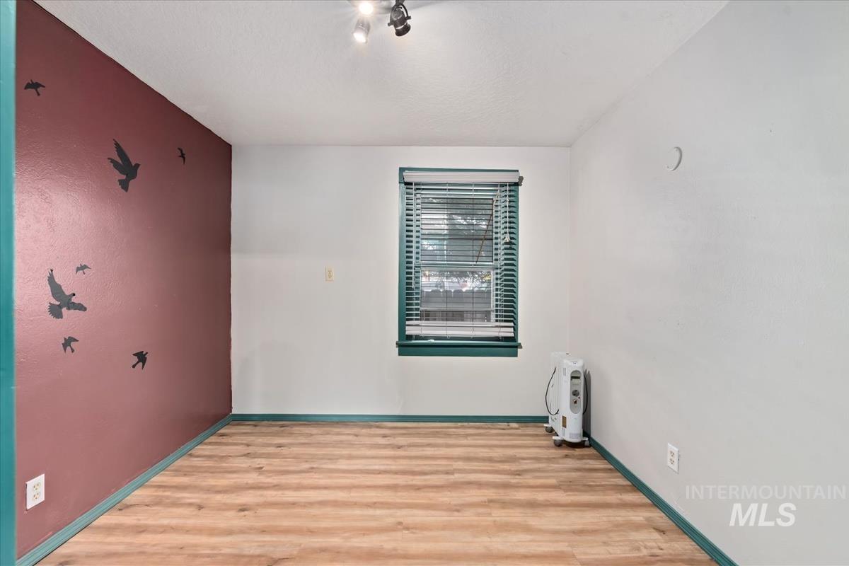 121 S Main Street Property Photo 14