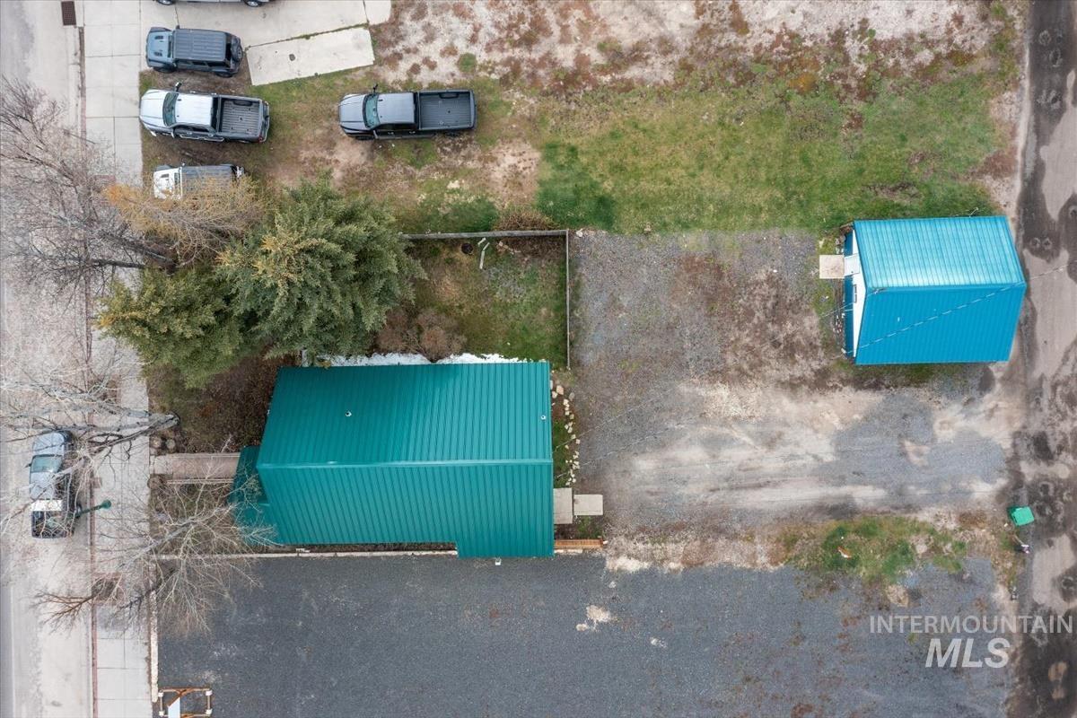 121 S Main Street Property Photo 42