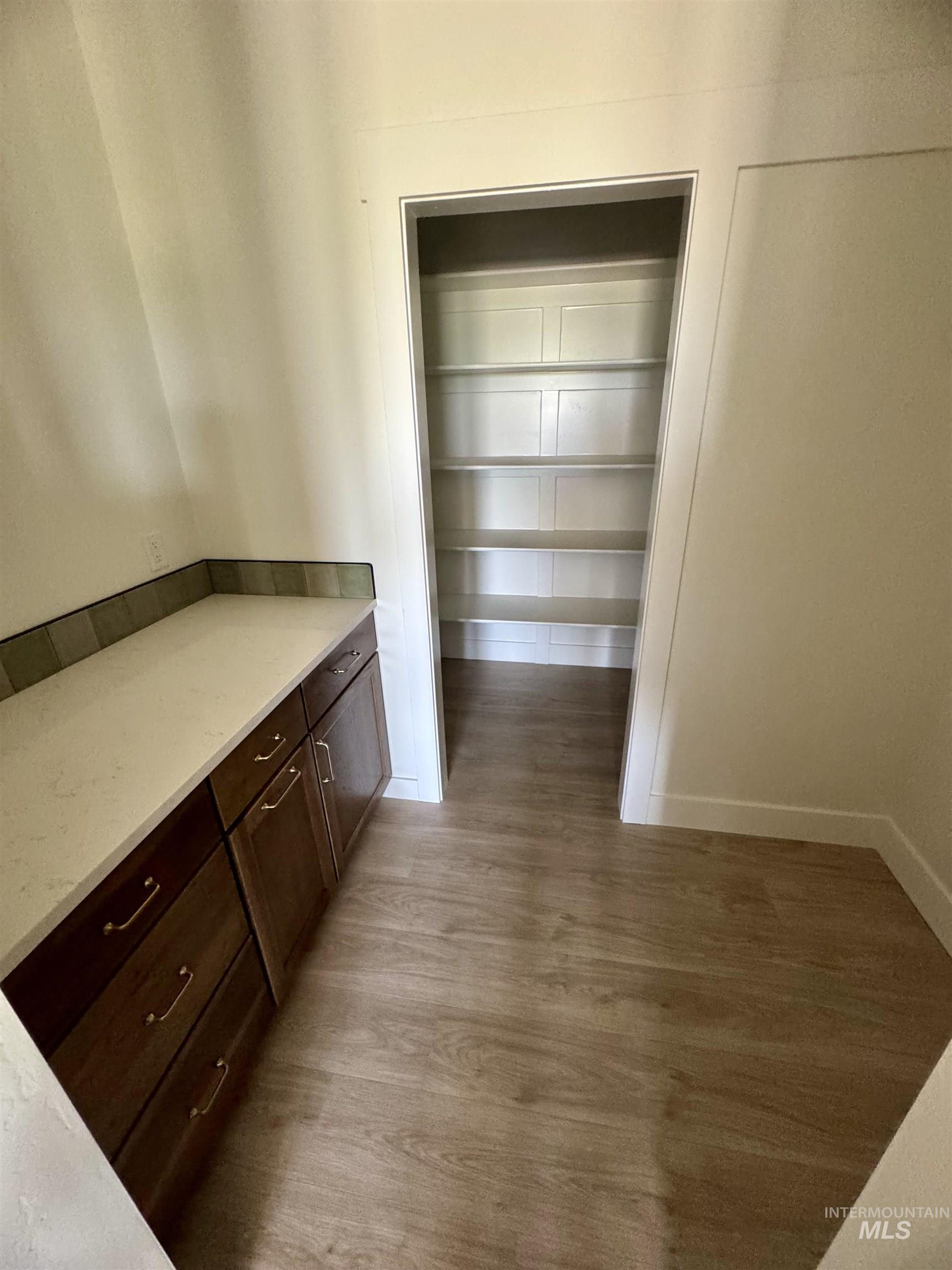 266 Ferdinand Circle Property Photo 11