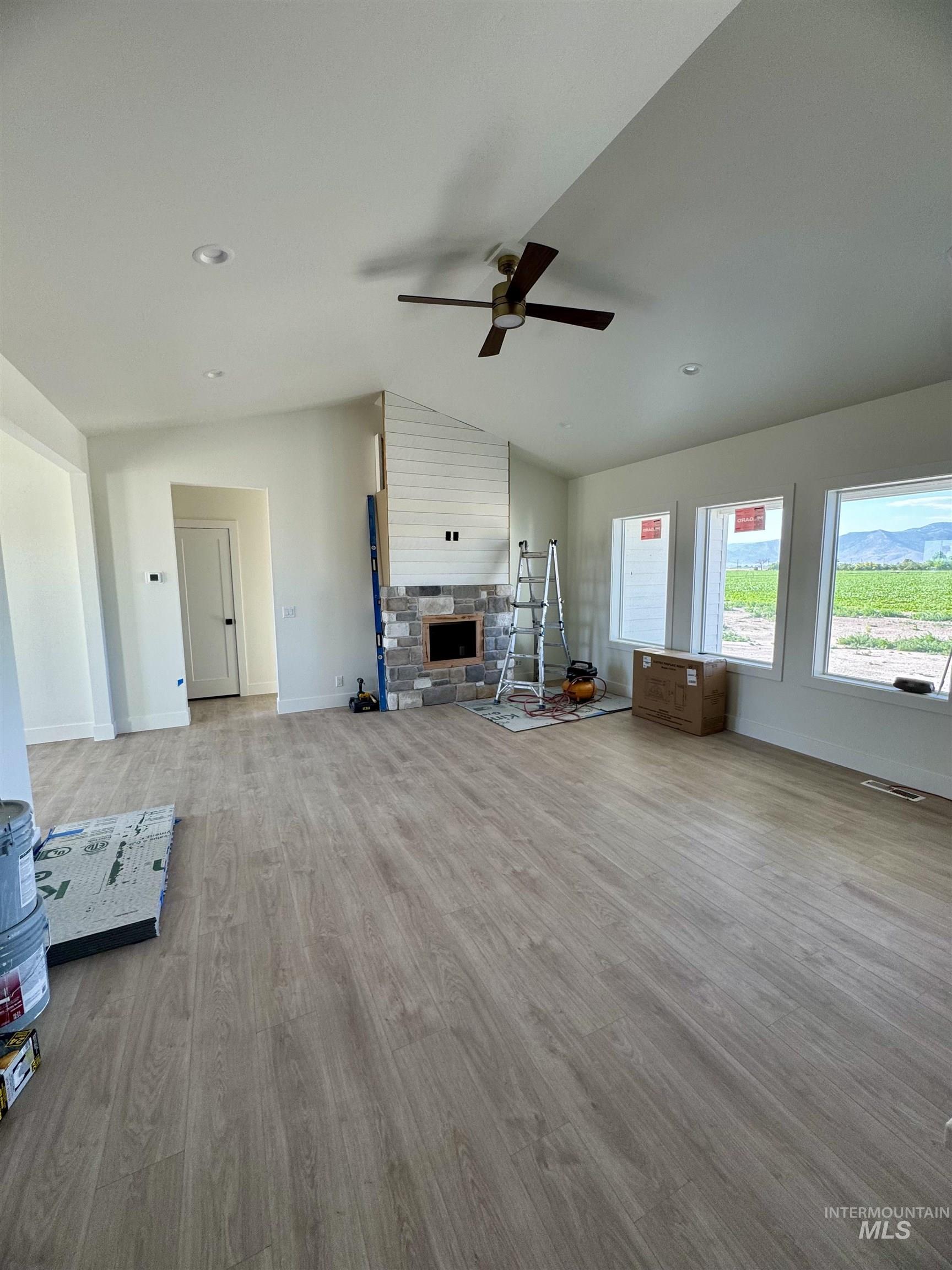 266 Ferdinand Circle Property Photo 15