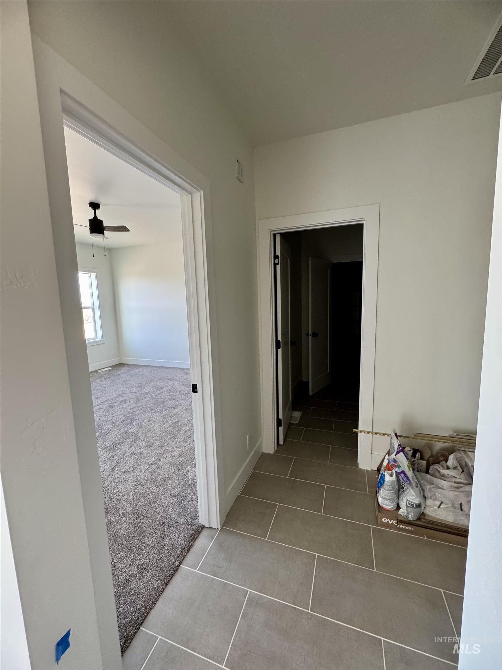 266 Ferdinand Circle Property Photo 18