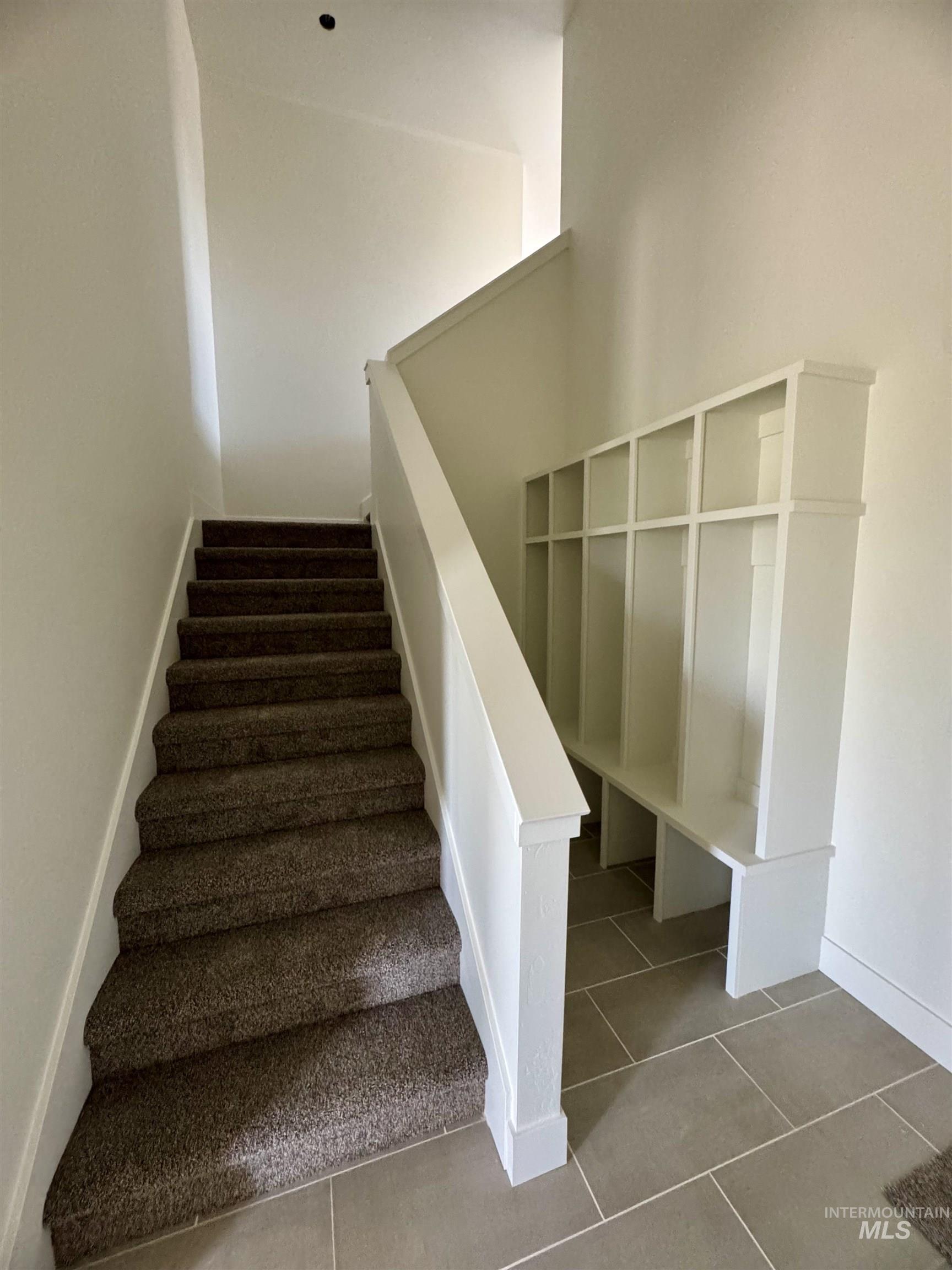 266 Ferdinand Circle Property Photo 30