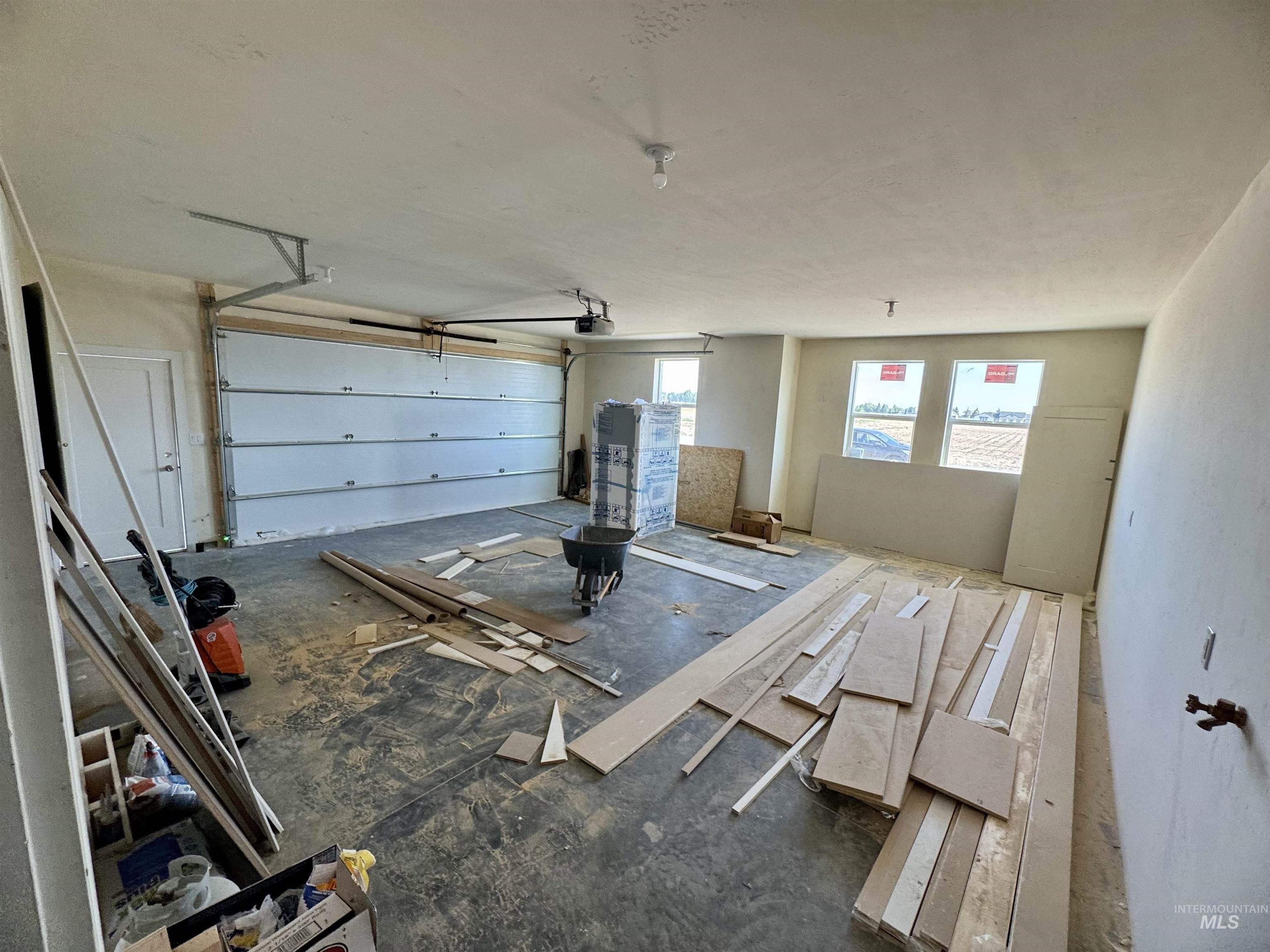 266 Ferdinand Circle Property Photo 45