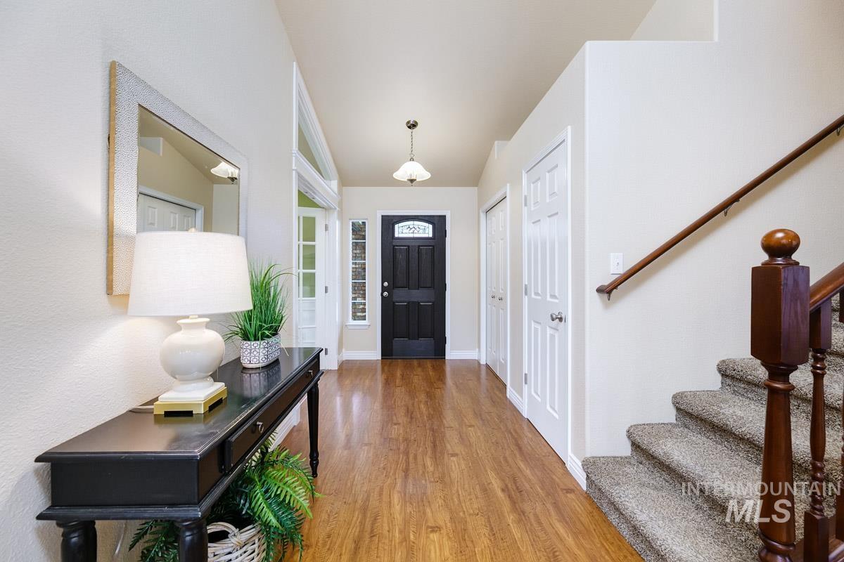 3064 W Sweetbriar St Property Photo 3