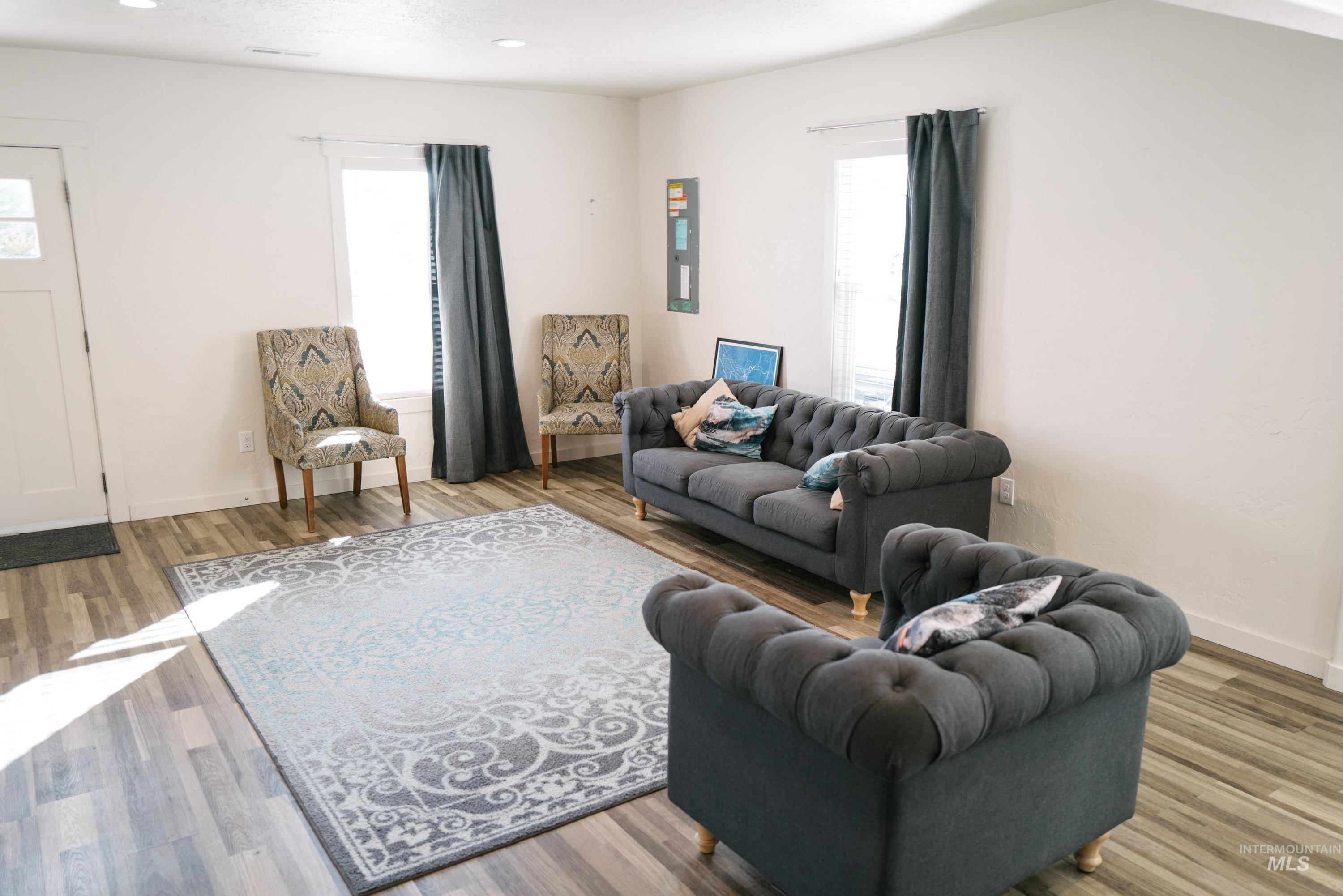 1204 7th Street N Property Photo 6