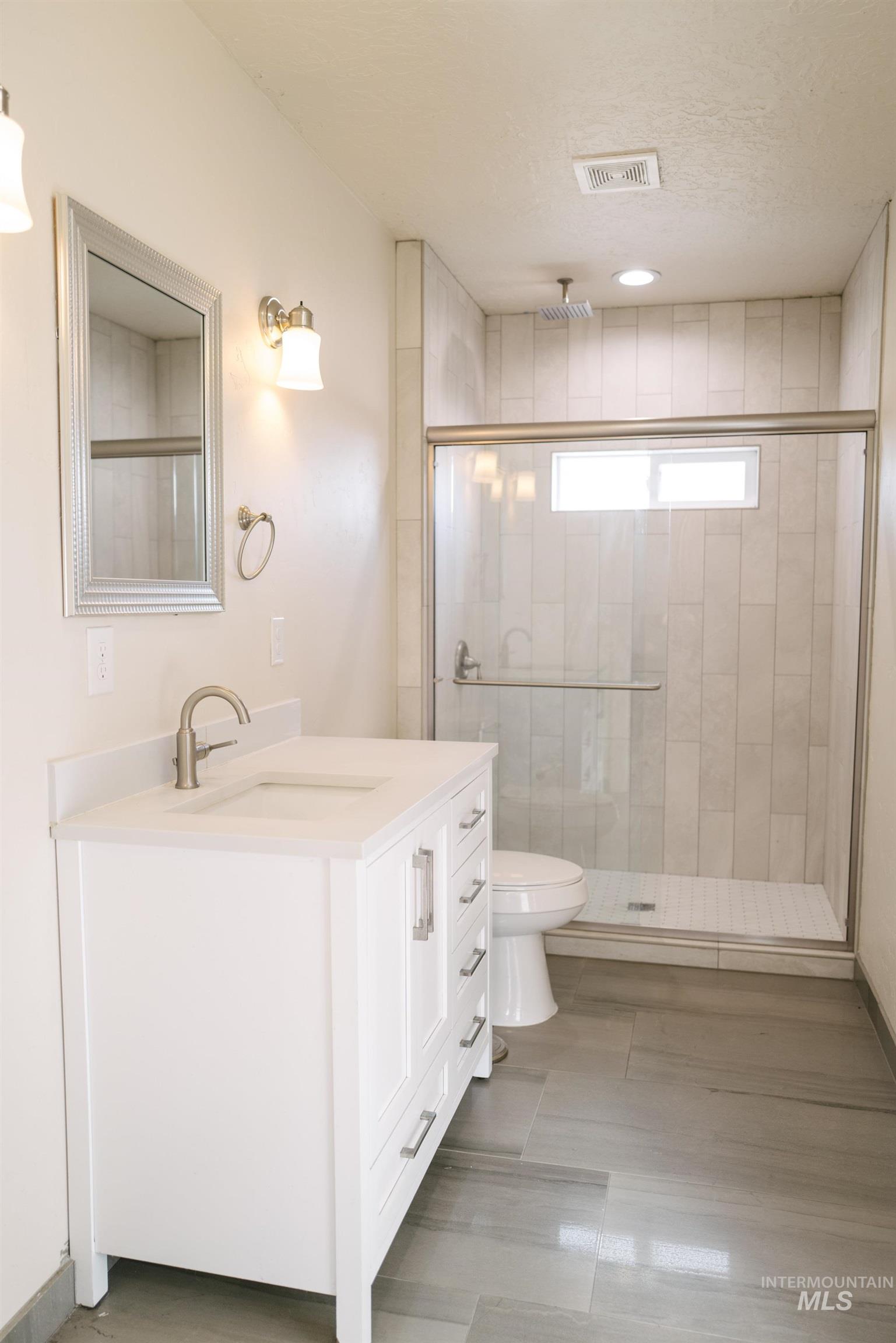 1204 7th Street N Property Photo 7