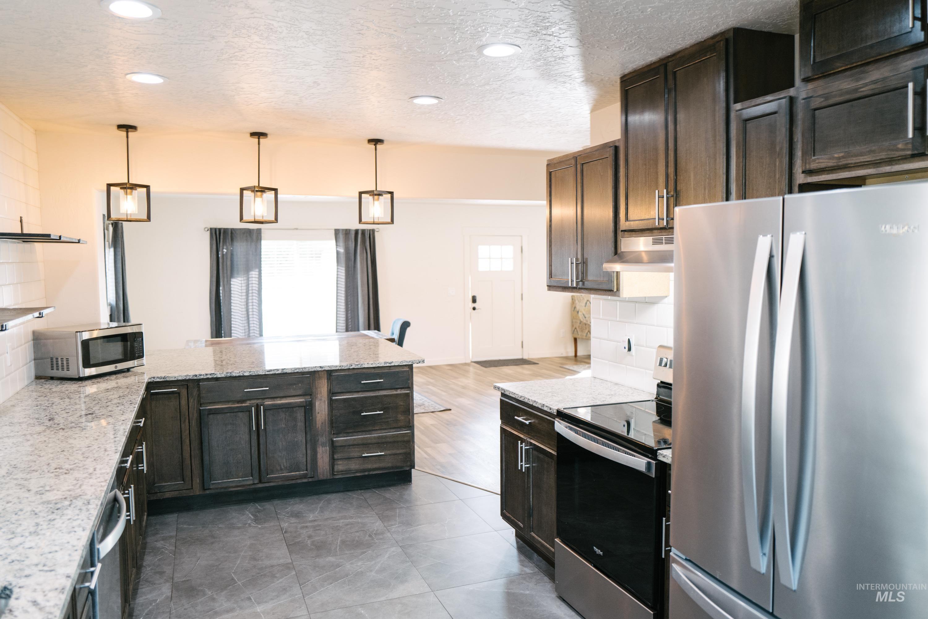 1204 7th Street N Property Photo 10