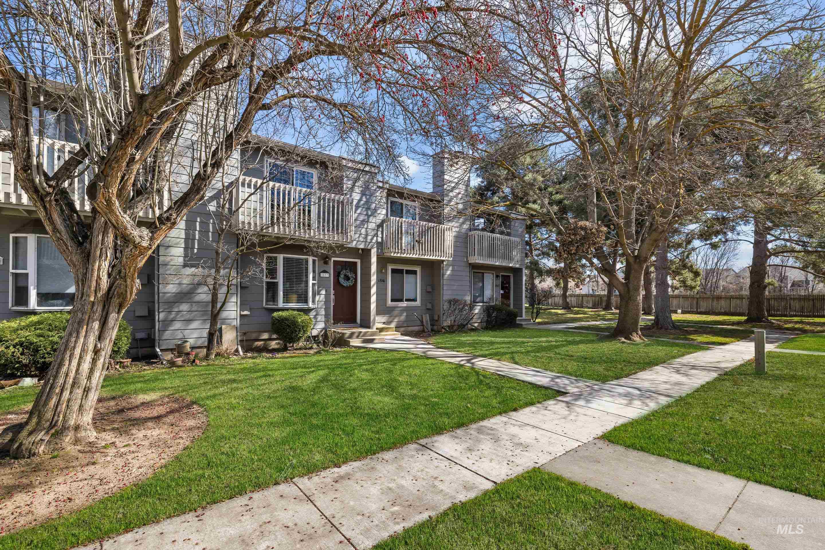 1837 E Old Saybrook Property Photo 3