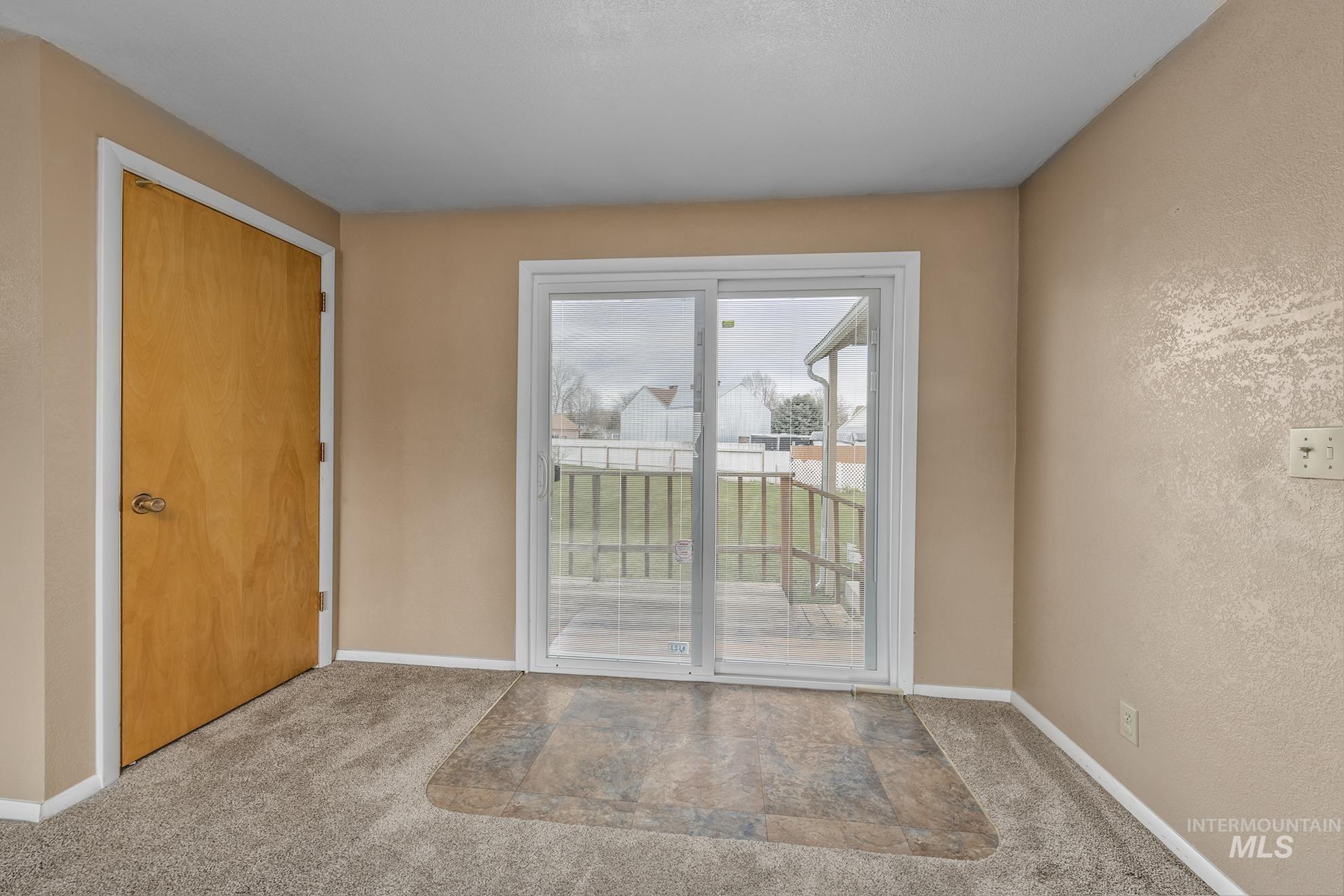 740 Flintlock Way Property Photo 10